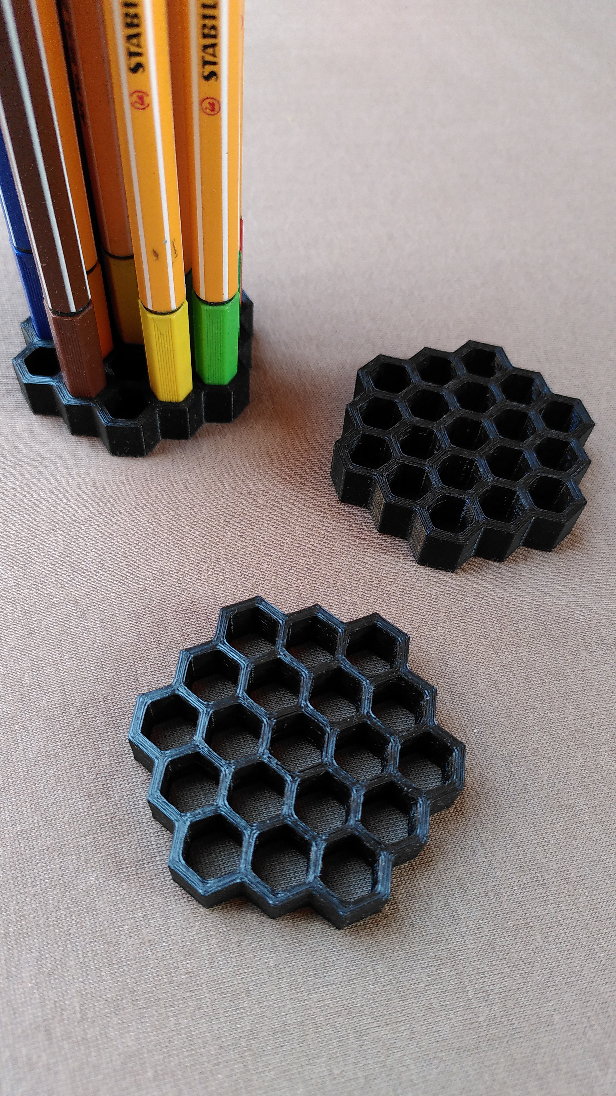 Fineliner Stifte Halter Hexagon / Fineliner pen holder hexagon