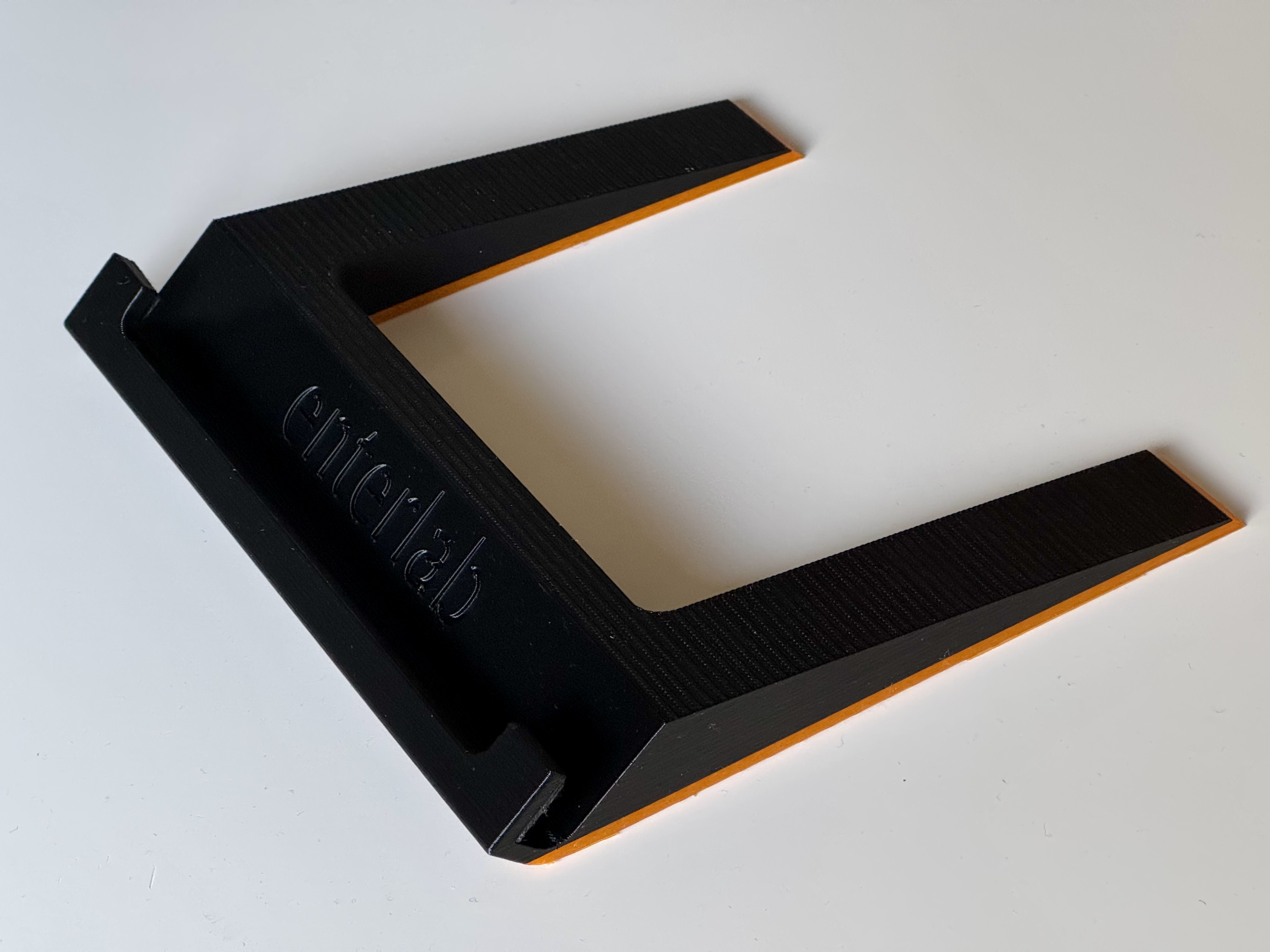 MacBook m1/m2/m3/m4/Pro/Max stand (2022-2024)