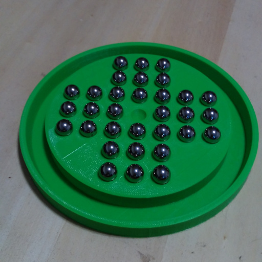 Solitaire 33 holes