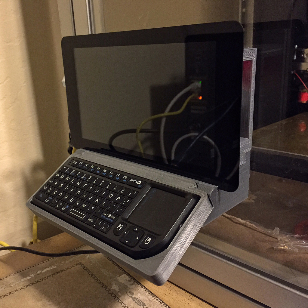 Raspberry Pi 7-Inch Touchscreen Mount with Keyboard Shelf