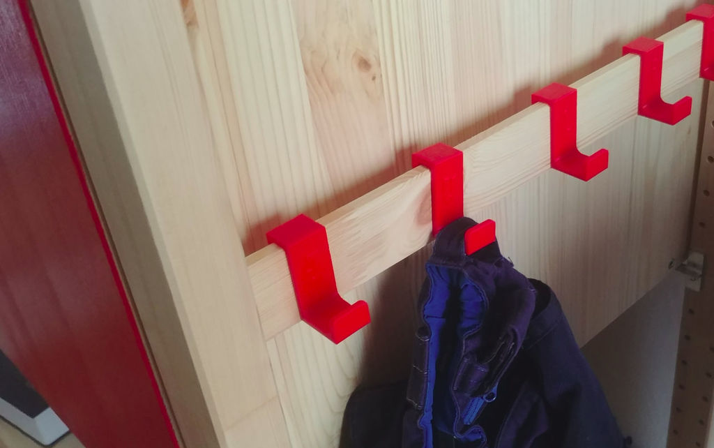 IVAR hook for side unit