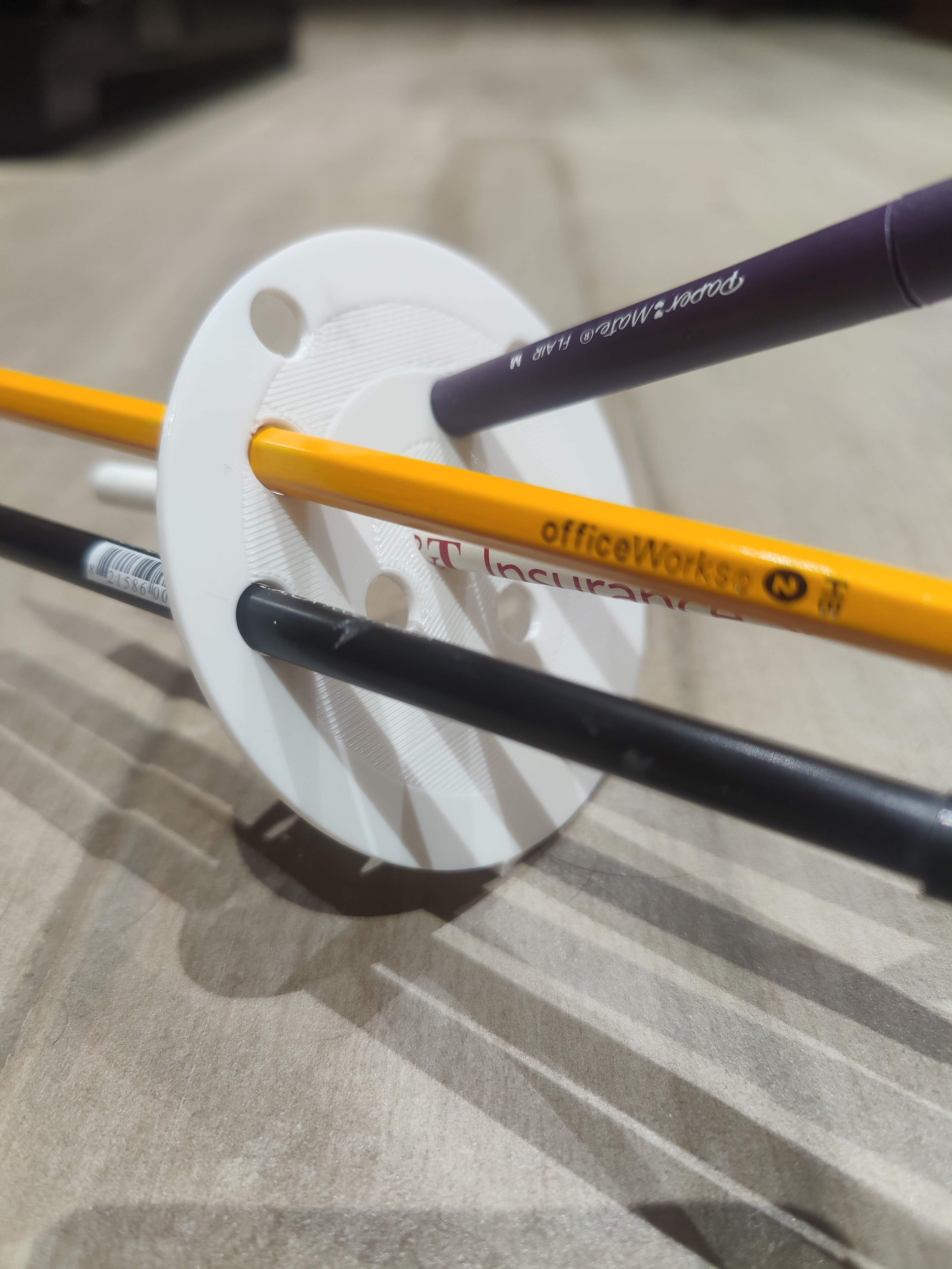 Archer and Target Pen / Pencil Holder by Trilobyte3D Download free