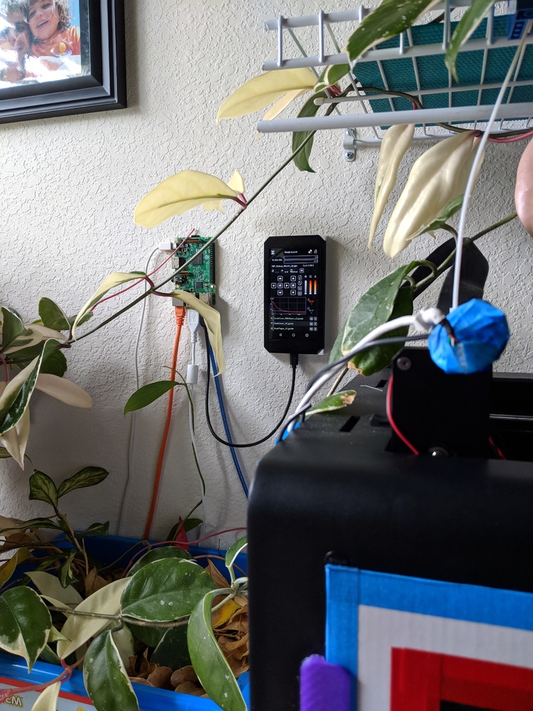 Samsung Galaxy S3 Wall Mount by nullgel | Download free STL model ...