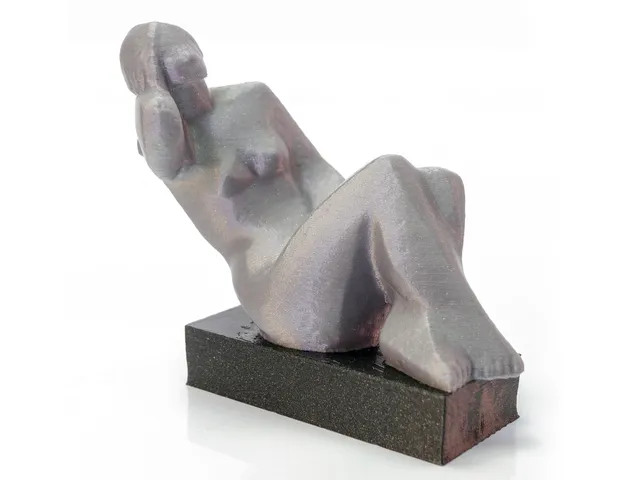 The Sitting Woman - photogrammetry scan