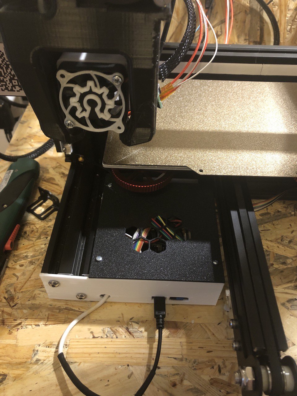 Ender 3 electronics box for BTT SKR mini v2 and raspberry pi zero