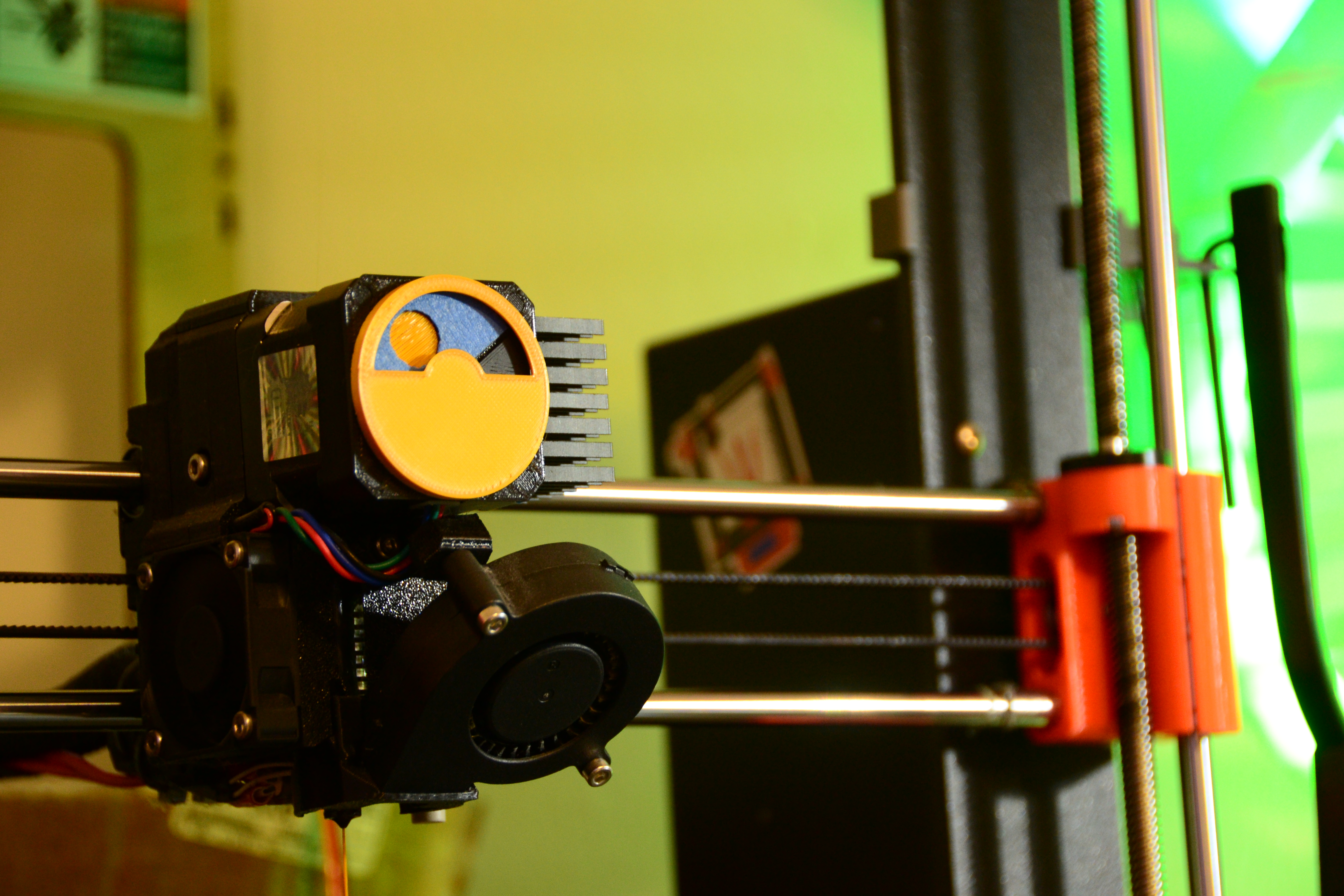 Miniatura 4 do modelo 3D Minecraft Clock Motor Visualizer