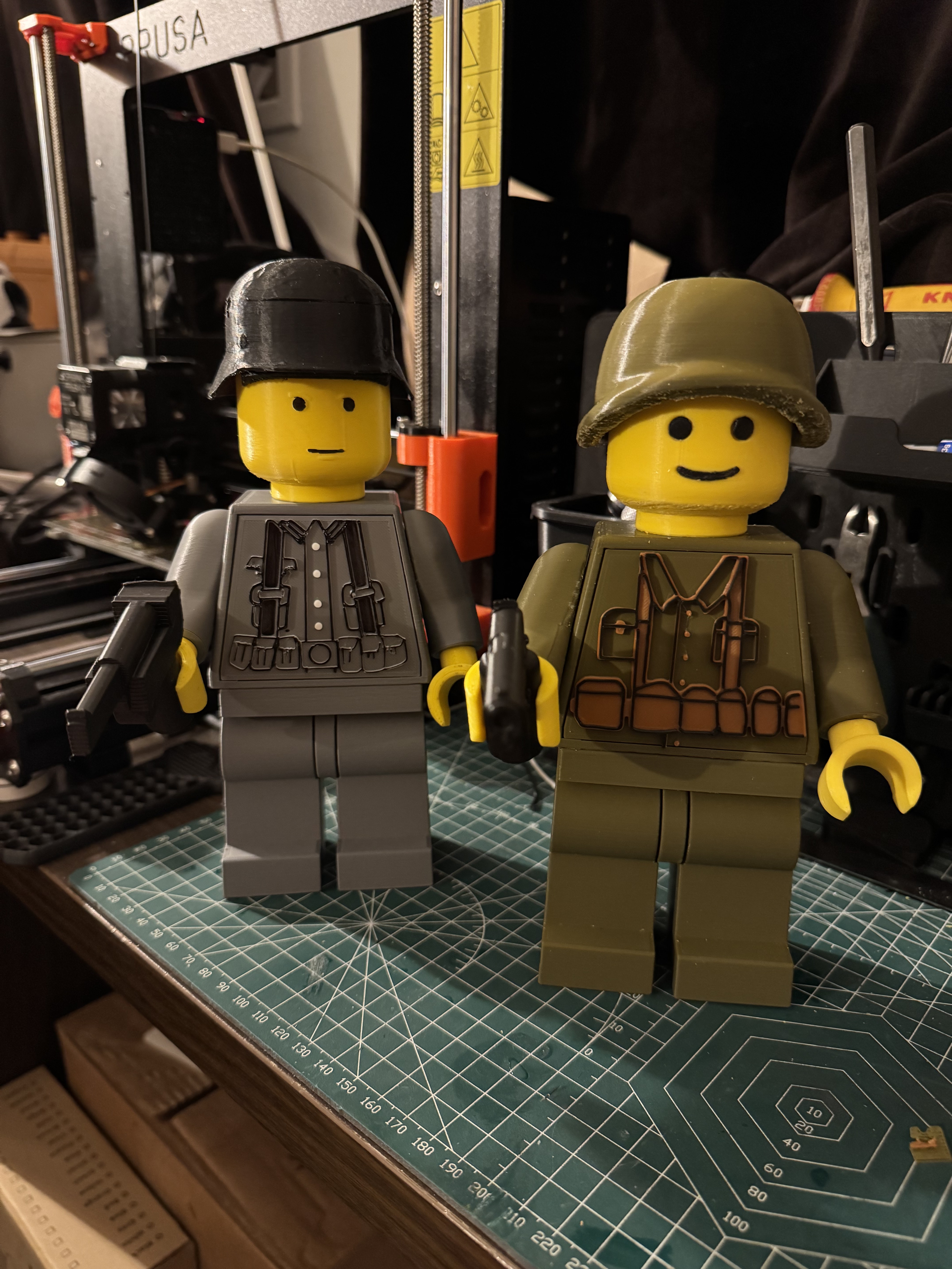 WW2 soldiers Brick MegaFigures (5:1 scale)