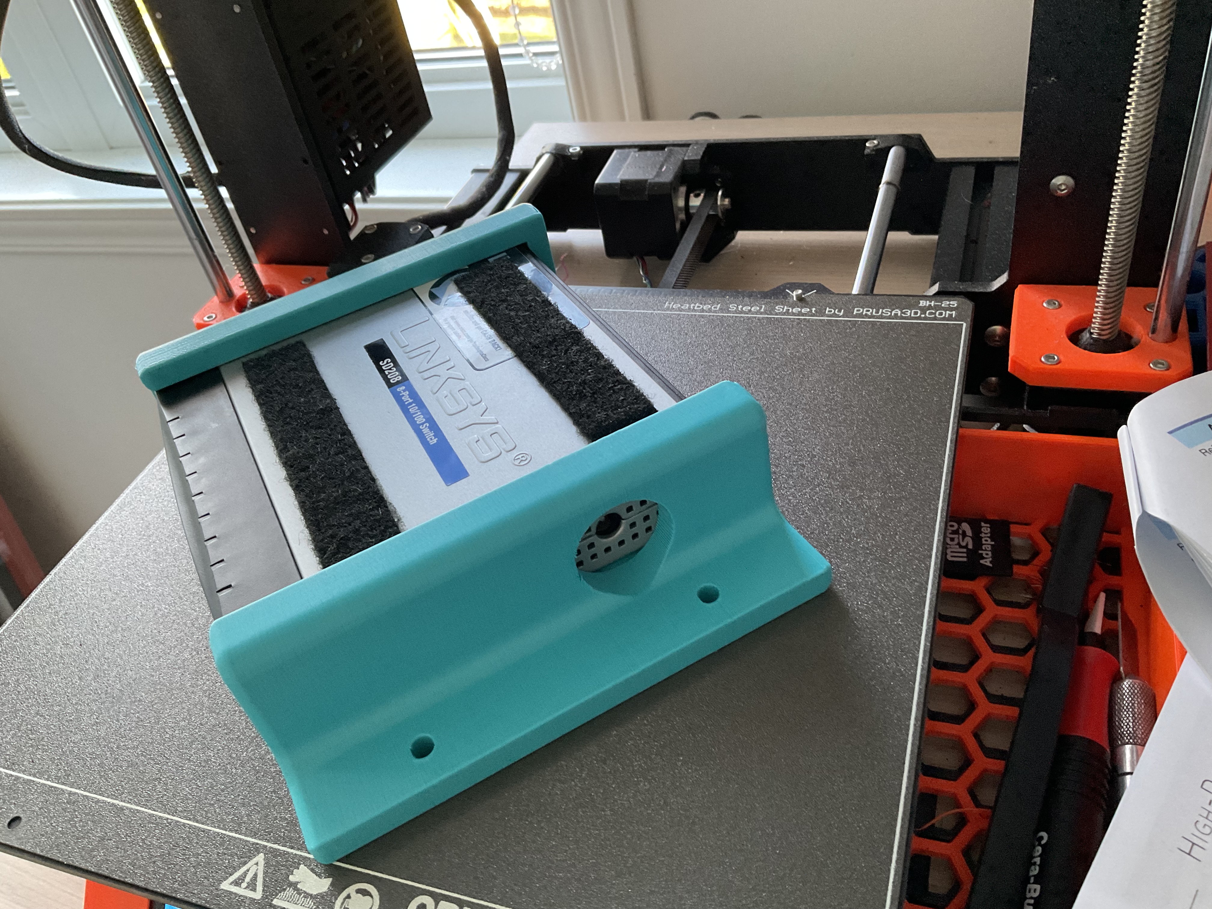 Miniatura 5 do modelo 3D network switch bracket