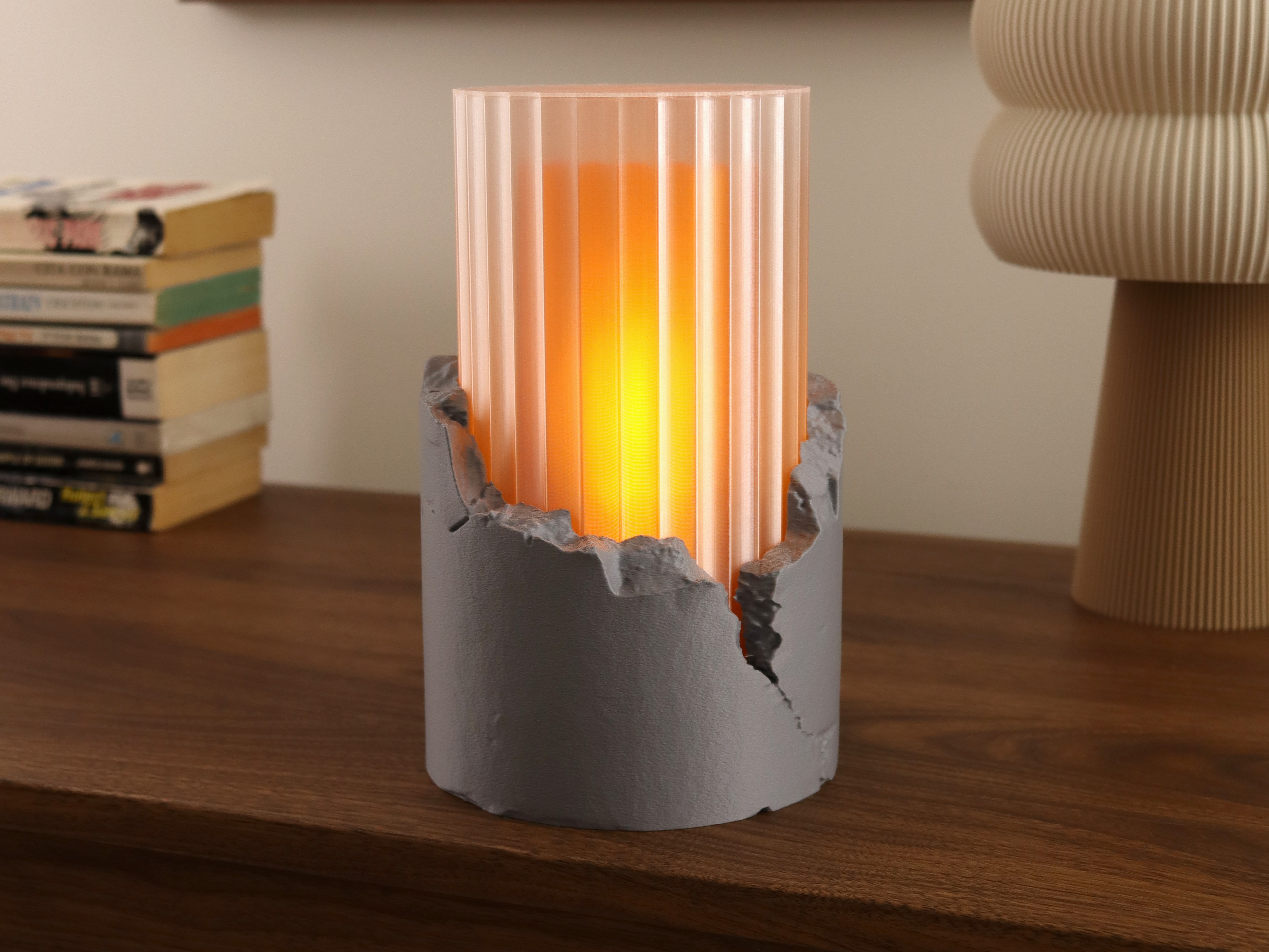 CONCRETE Lamp - Brutalist table lamp