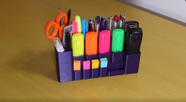 Pen Holder2