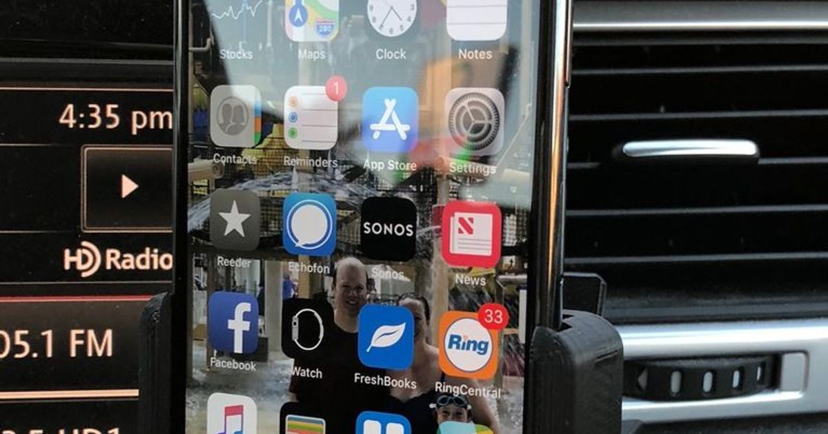 iPhone X Mount by IOIIOOO Download free STL model