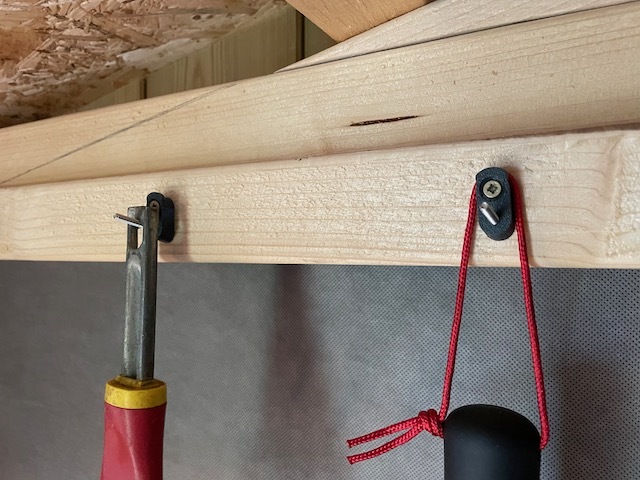 M3 utility hook