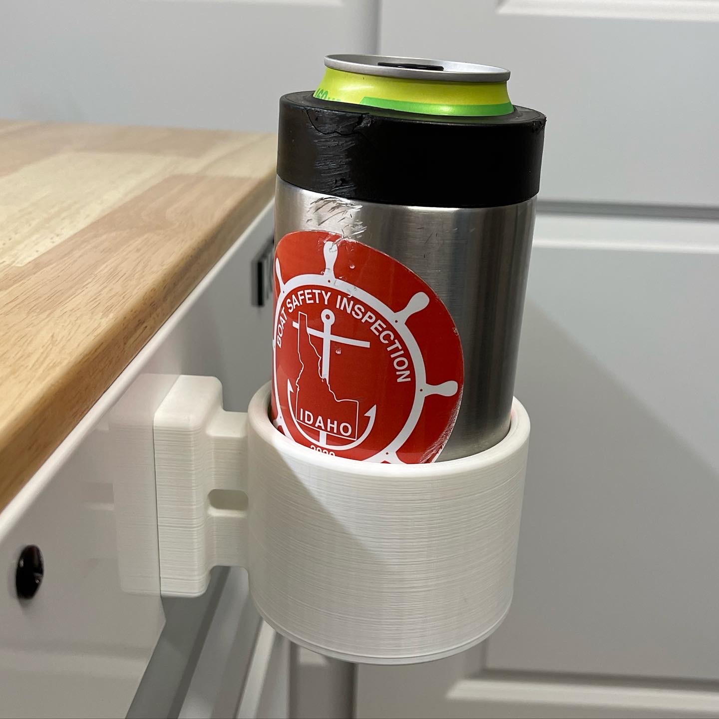 Free 3D file Magnetic Drink Packet Holder 🧲・3D printable model to  download・Cults