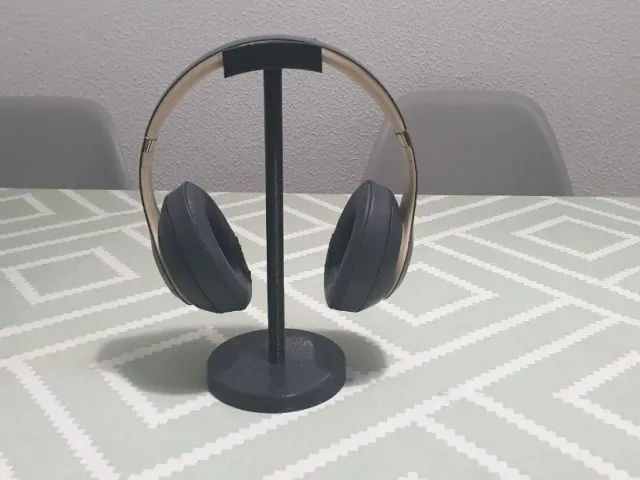 Headphone stand
