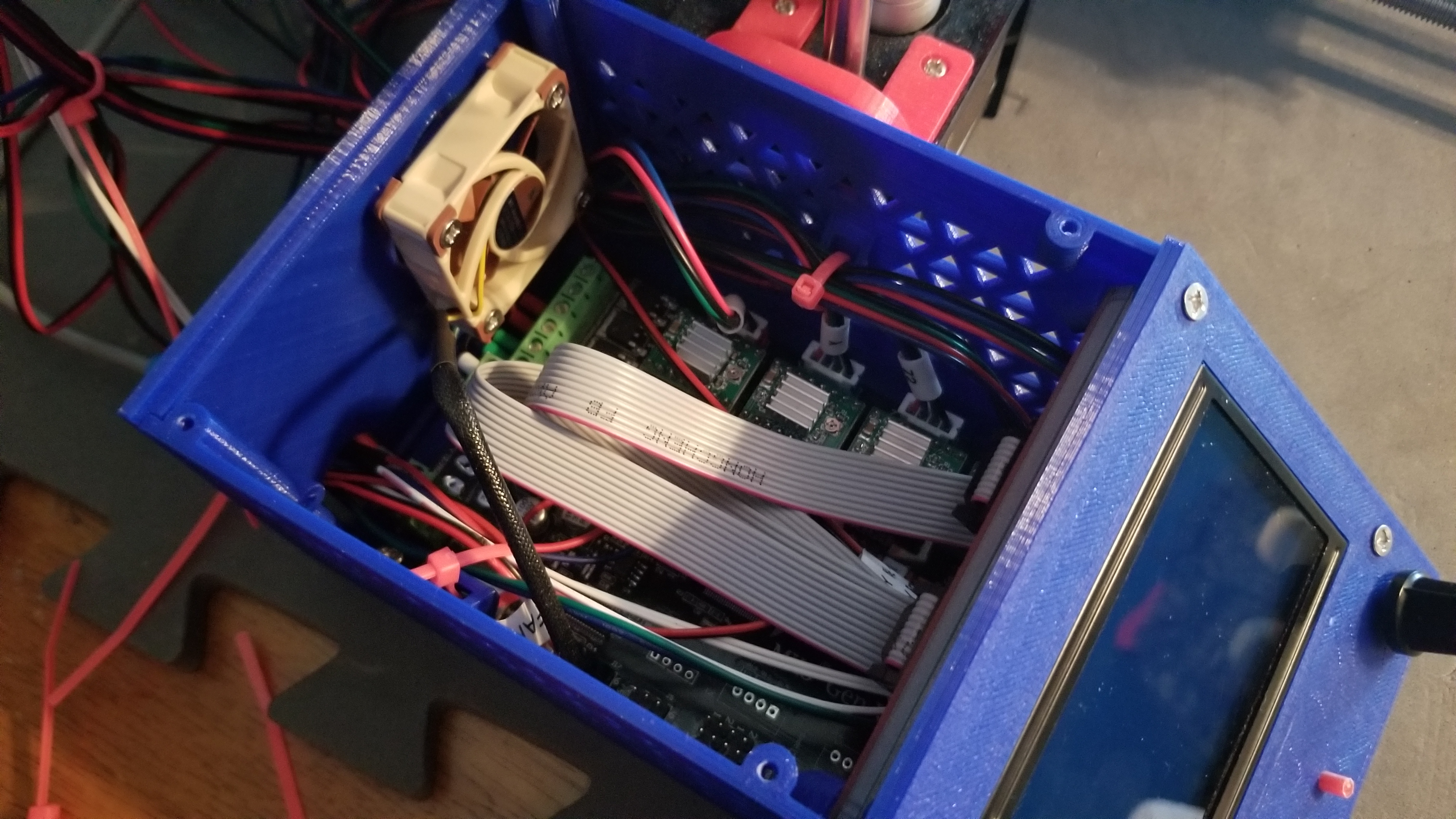 Miniatura 23 do modelo 3D MKS 1.4 Electronics Box
