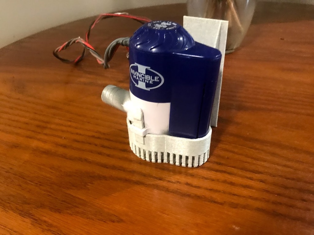 800 GPH Bilge Pump Strainer (Invincible Marine) w. optional mount