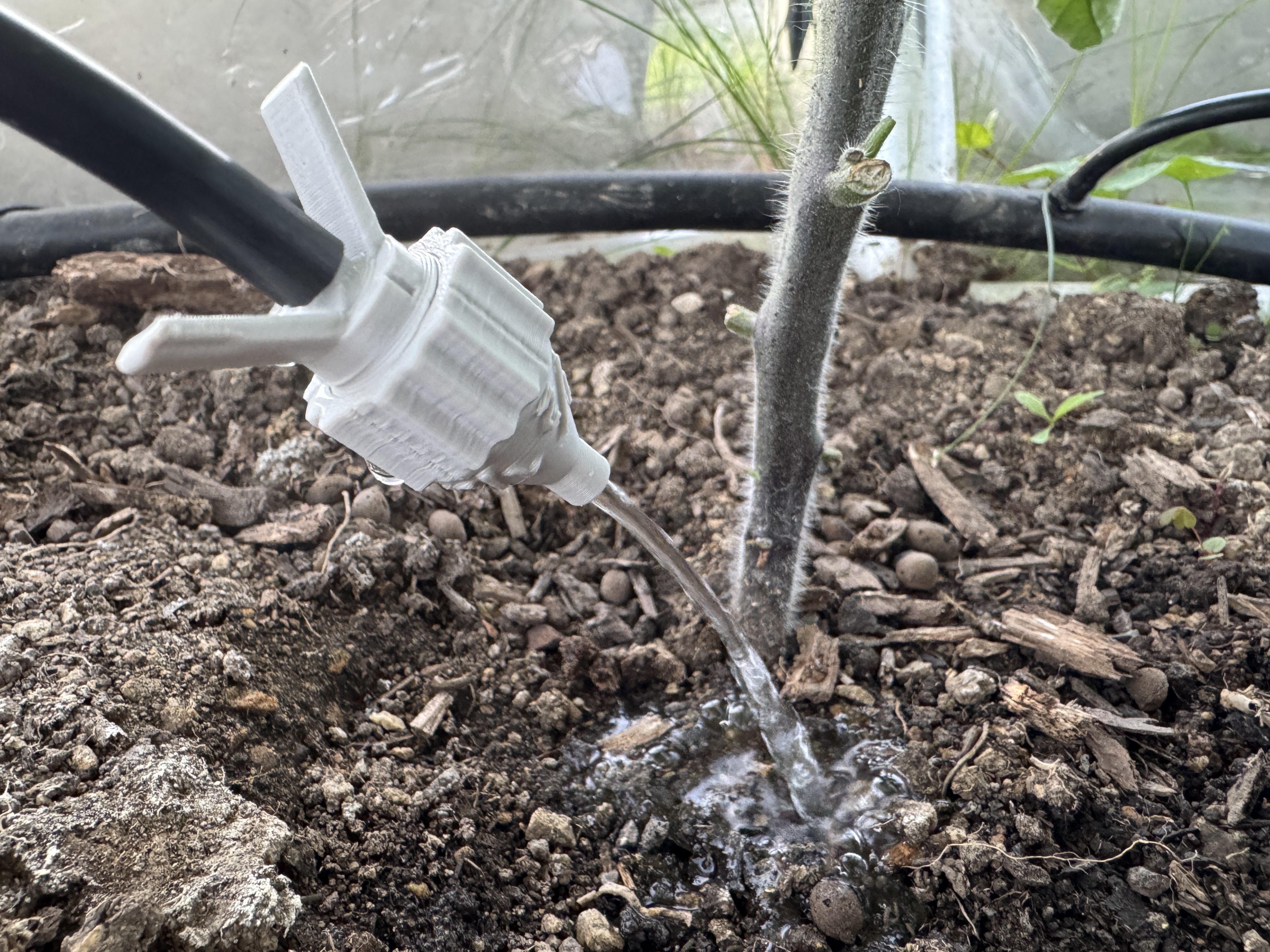 Gravity Nozzle - a low pressure irrigation emitter