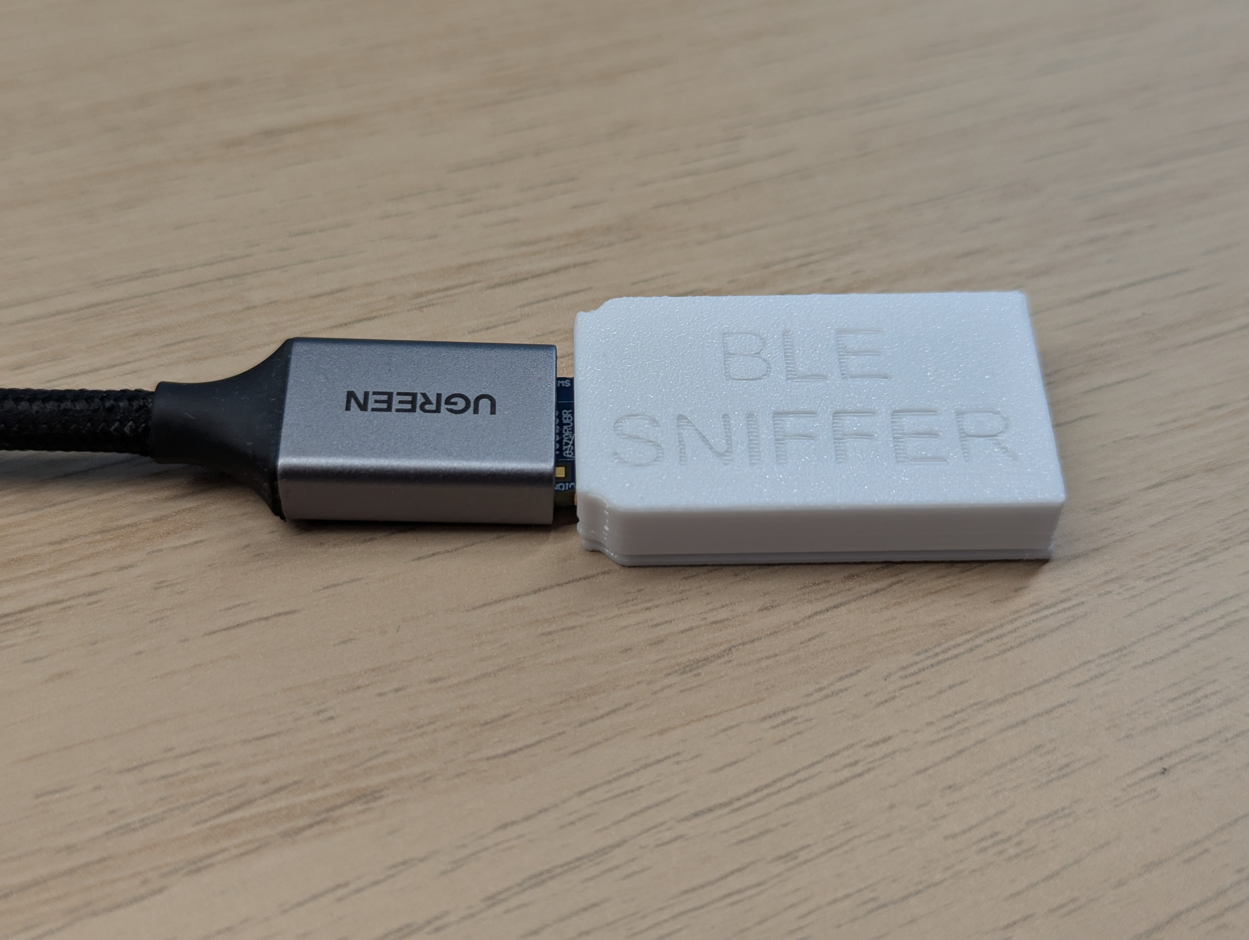NRF52840 BLE sniffer dongle cover (f3d included)