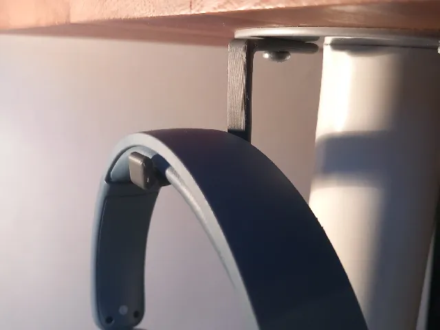 headphone hook