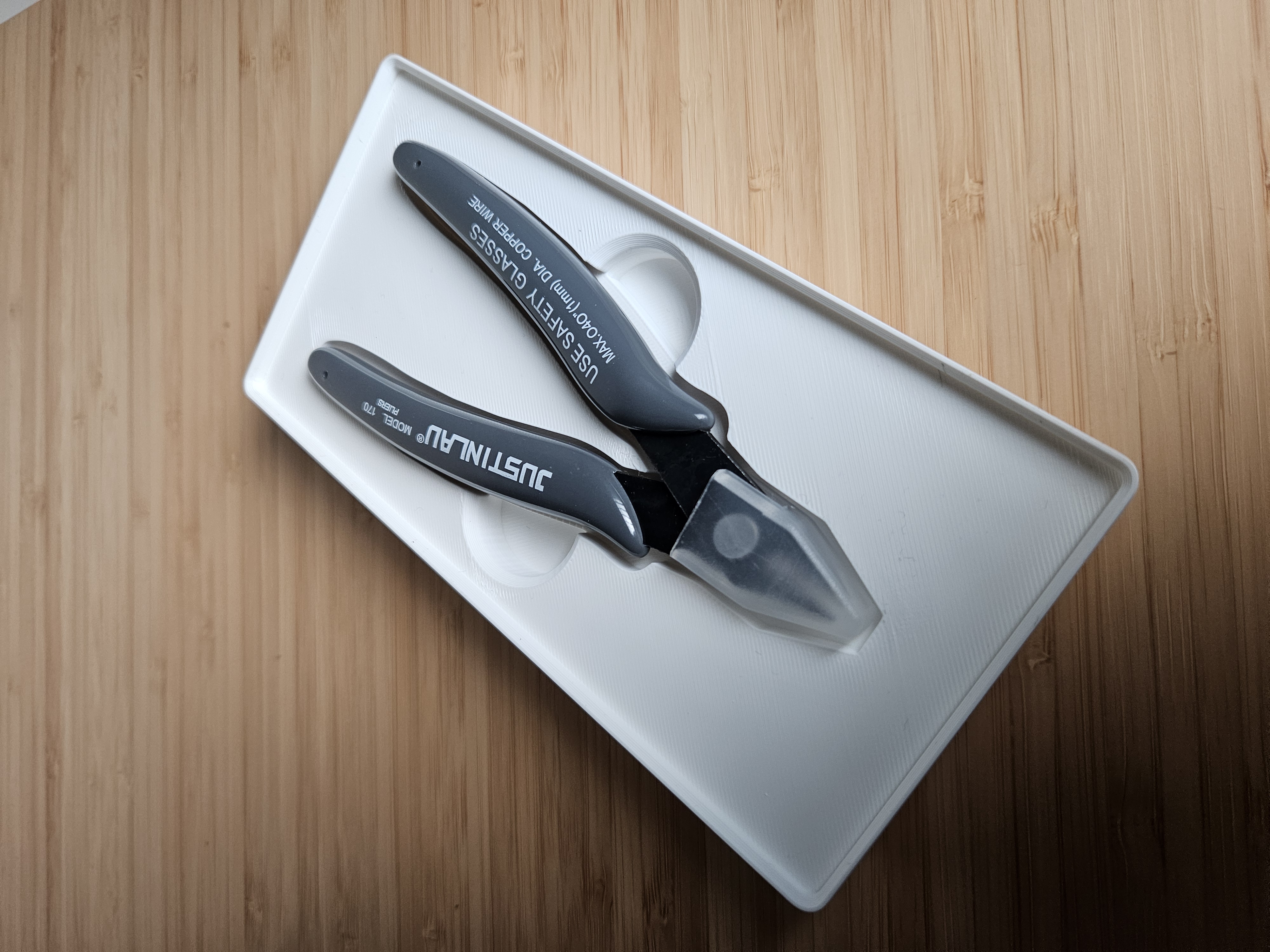 Gridfinity bin flush cutters Model 170