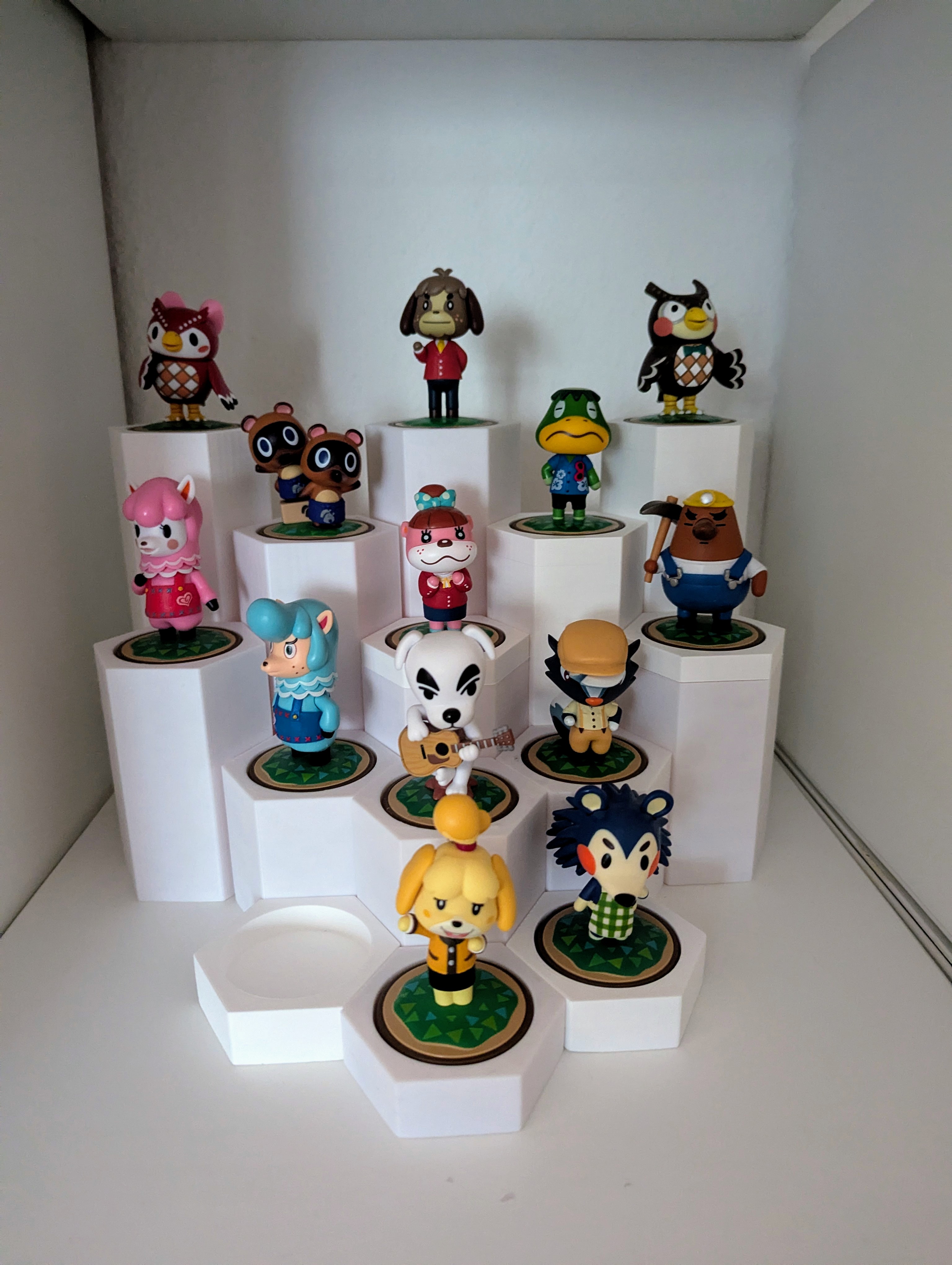Amiibo Display Stand