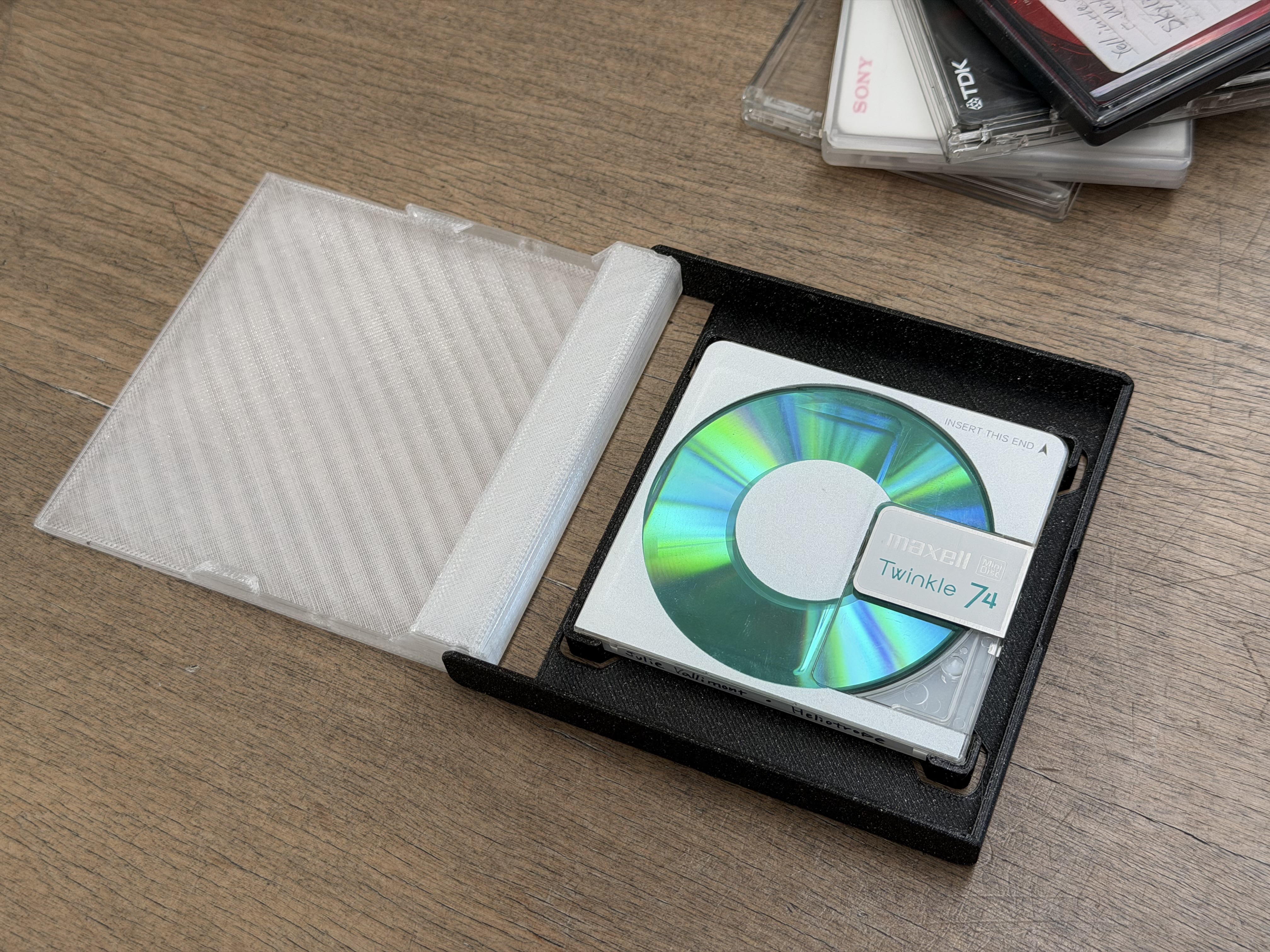 Flip album case for Japanese pressed Minidisc (square)