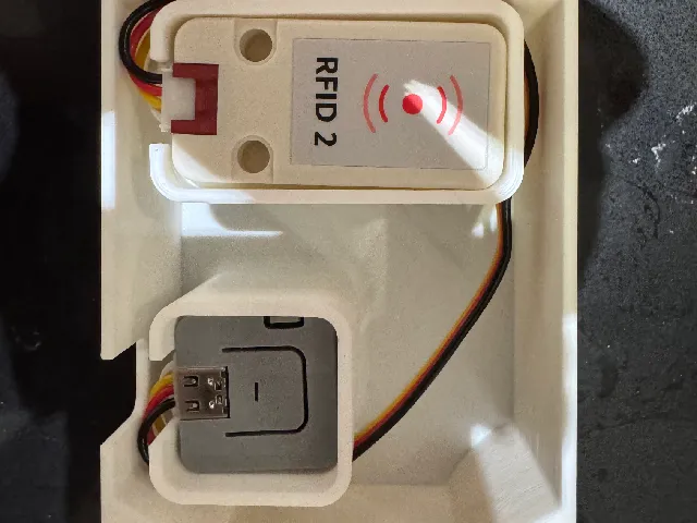 M5Stack Atom Lite RFID with battery pack