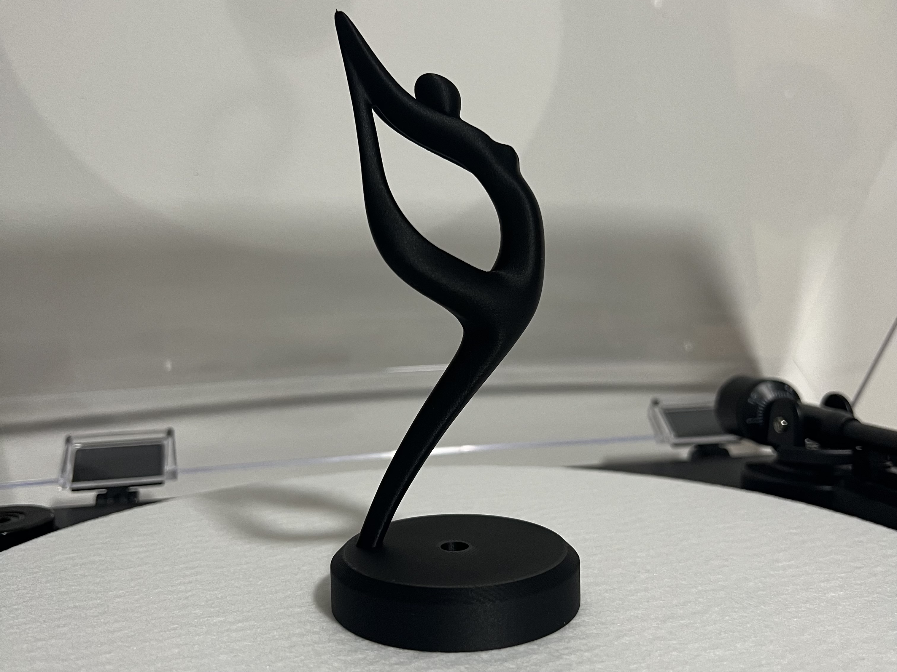 Spinning Dancer – Vinyl Turntable Decor