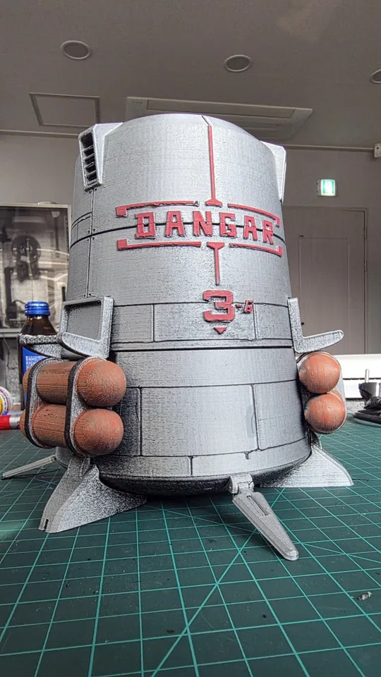 Titans G3 Gas Container – Z Gundam Diorama Prop (1/144) by
