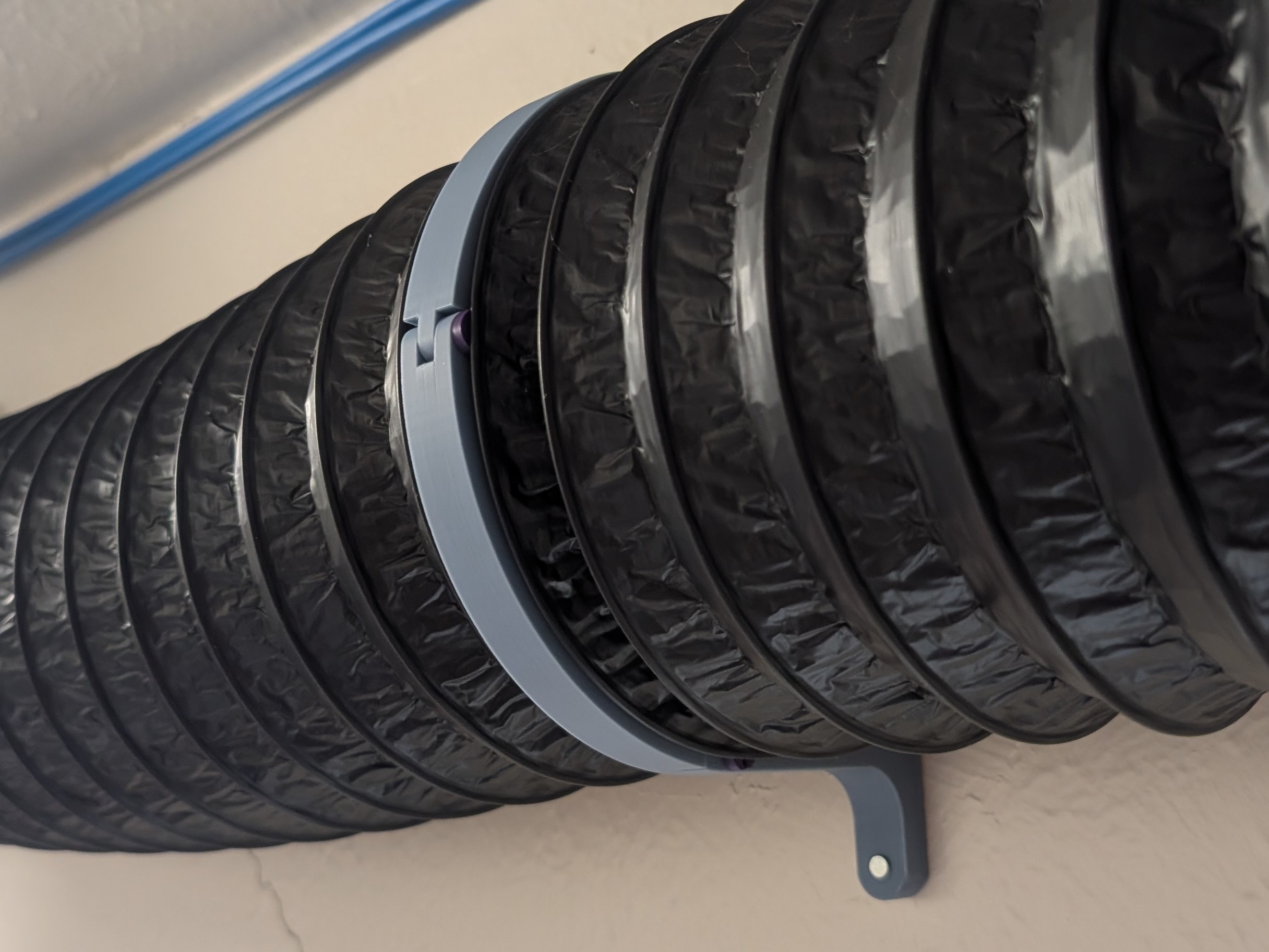 Miniatura 3 do modelo 3D Customizable Duct Bracket (1-16")