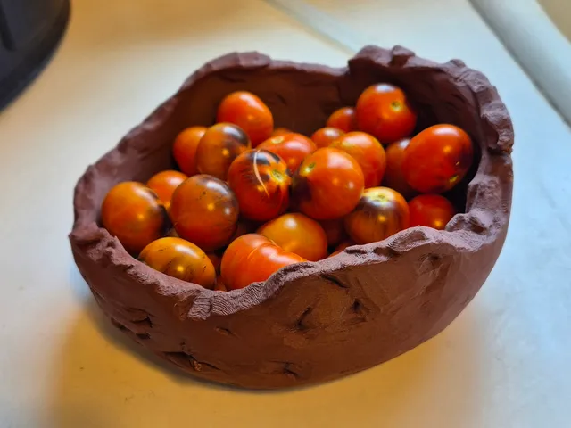 Wood fruit bowl