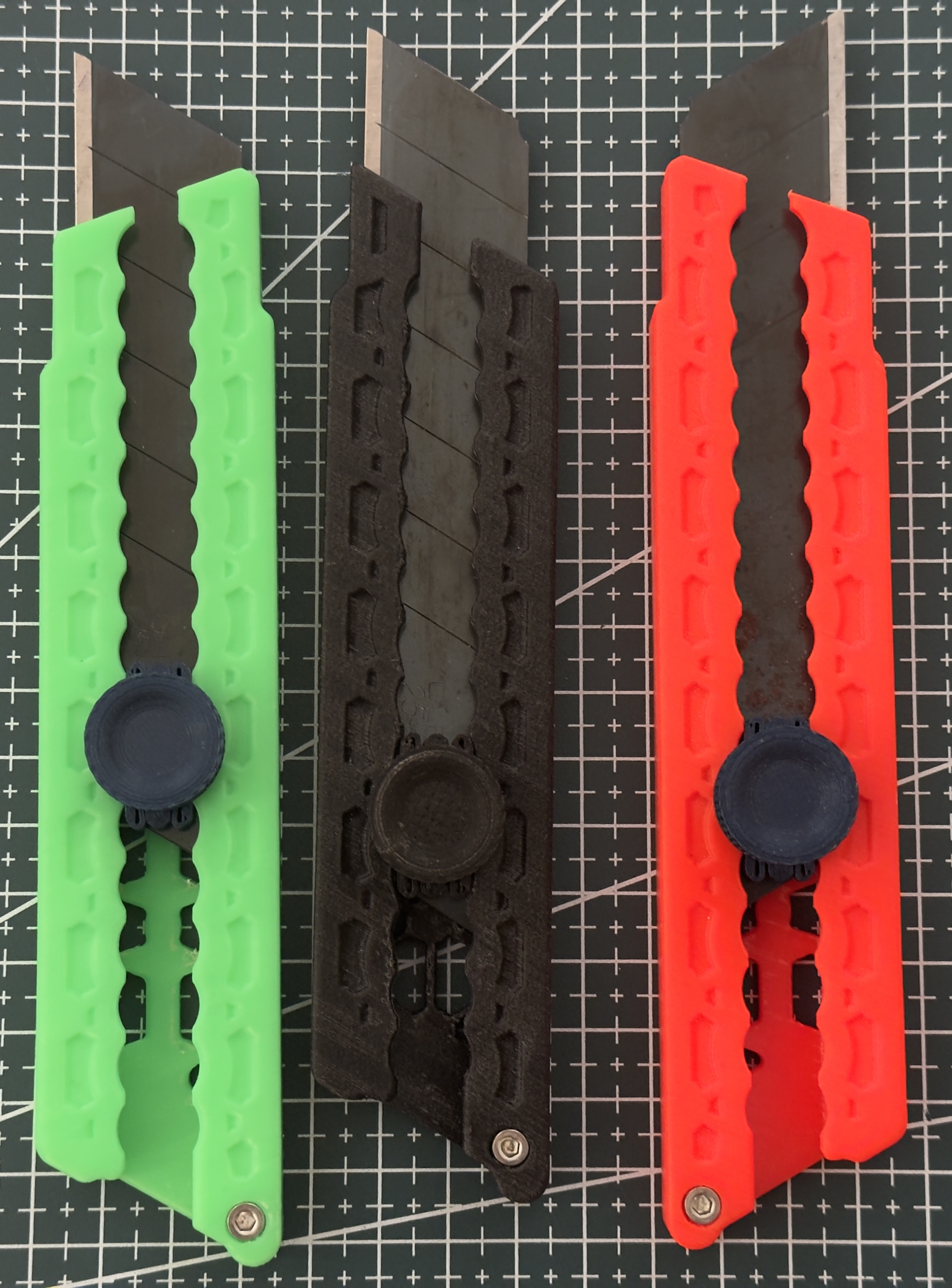 Olfa Knife 25mm Utility Blade Holder