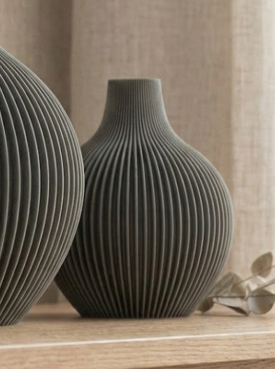 Miniatura 3 do modelo 3D Ribbed Zen Vase - Minimalist Japandi Decor