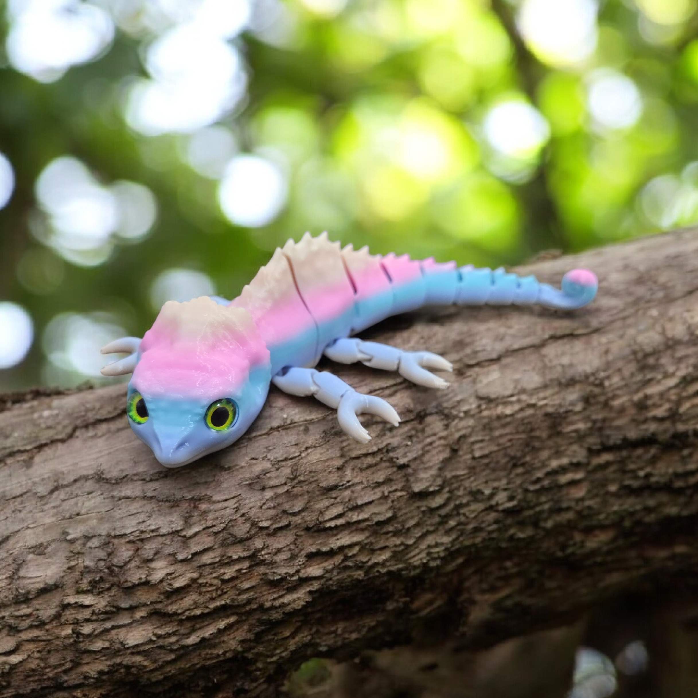 Articulated Chameleon - 8mm glass eye compatible