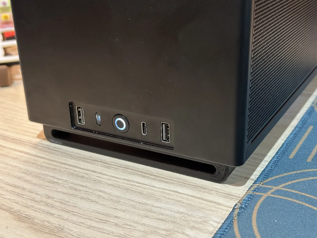 NCASE M2 Case Raised Feet + IO version for M2 Grater by SaltyBread 