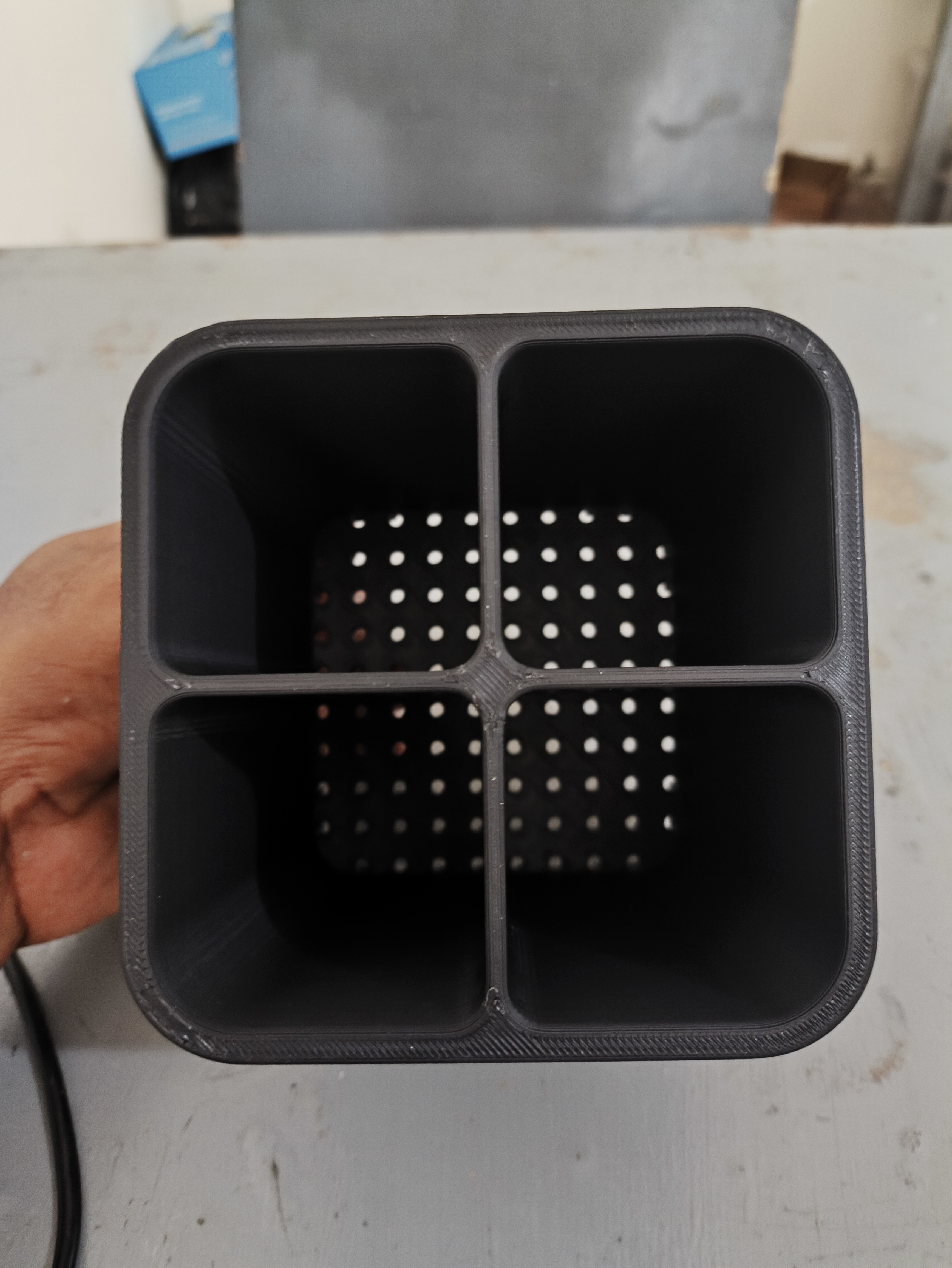 Cutlery Storage — thumbnail 3