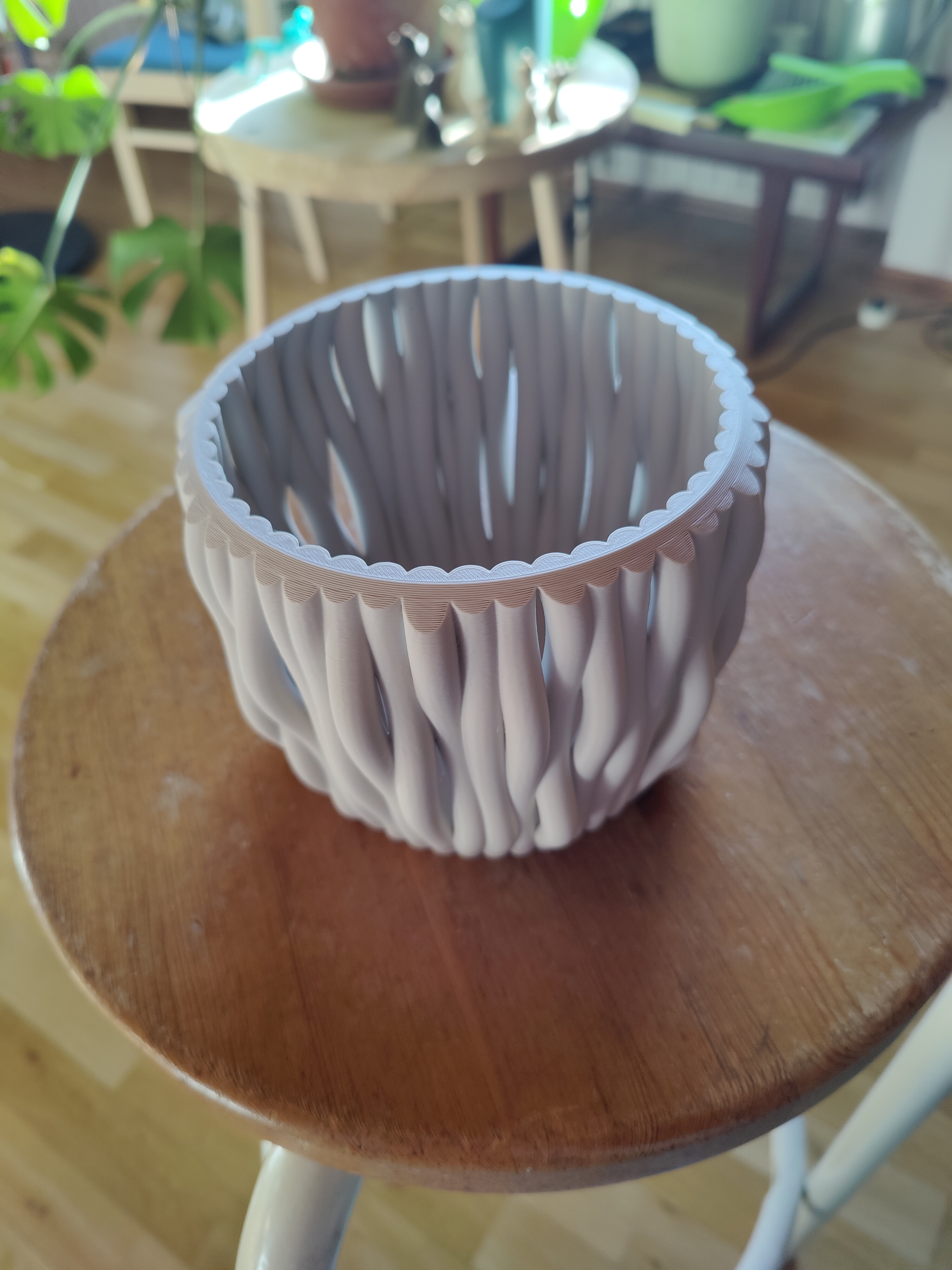 Fancy Flowerpot — thumbnail 2