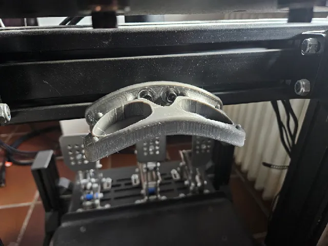 A Simrig mount for the Bigscreen Beyond (2)