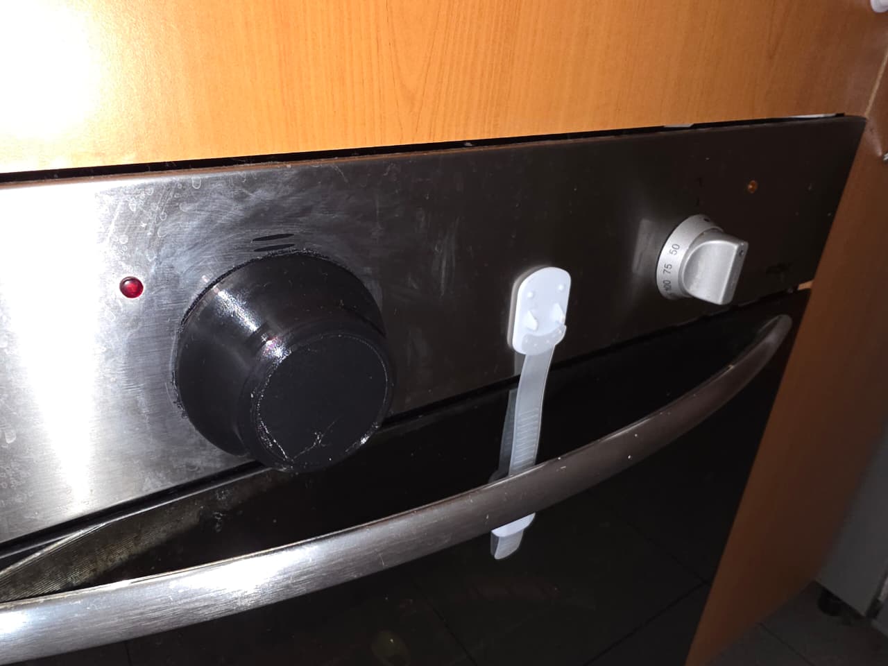 Kitchen knob protector for children/babies 3D model
