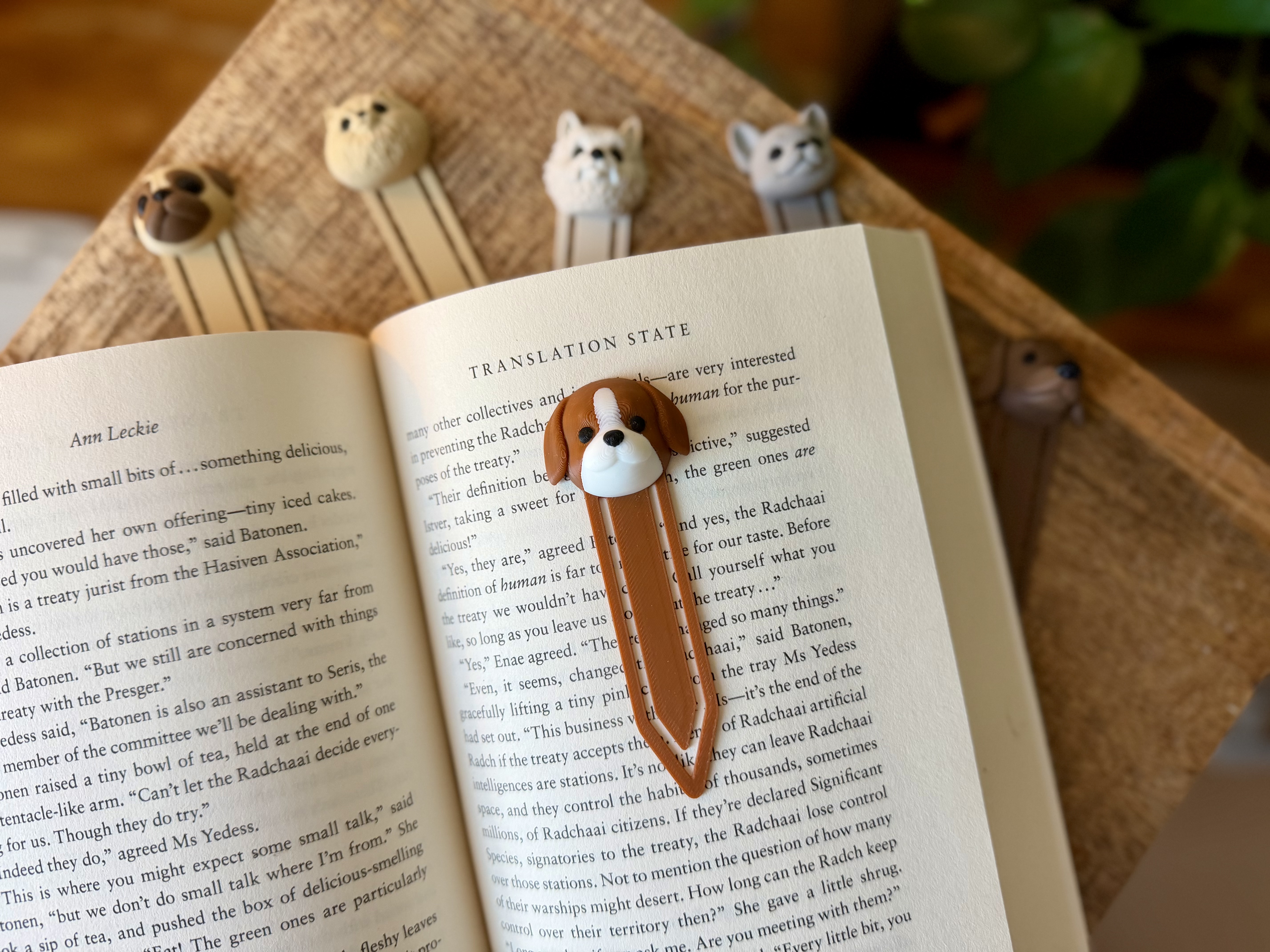 Beagle bookmark