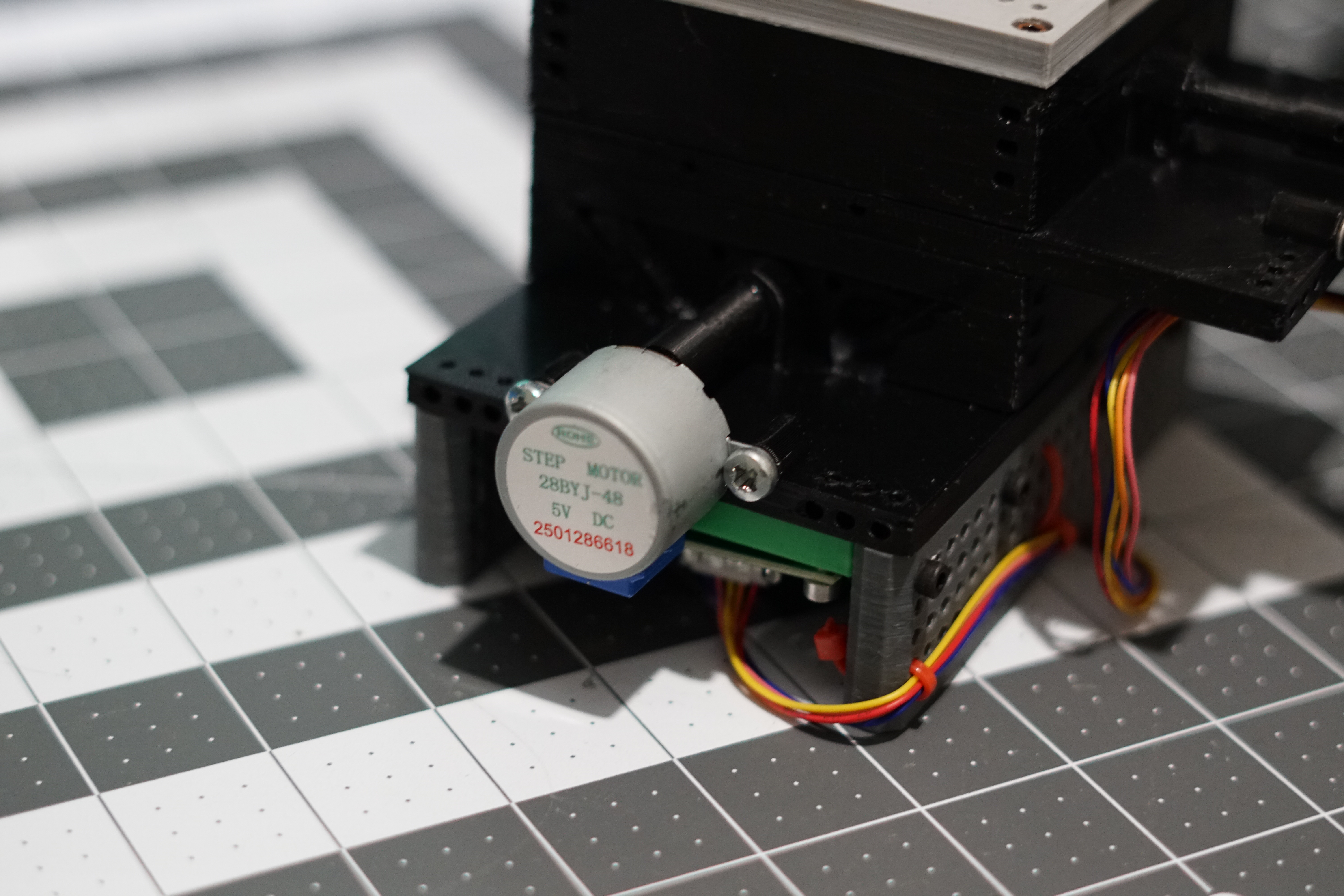 Miniatura 4 do modelo 3D Motorized Linear Stage