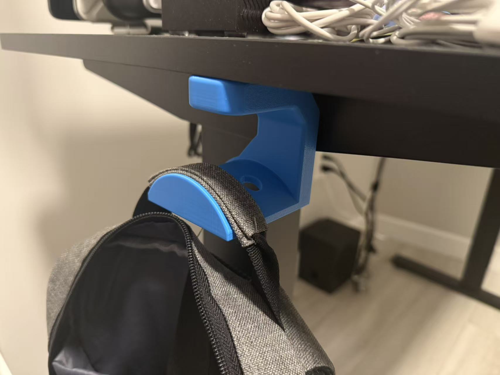 Heavy duty underdesk hook