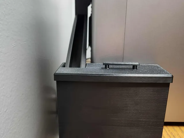 Qidi Plus 4 Waste Bin Small For Chute