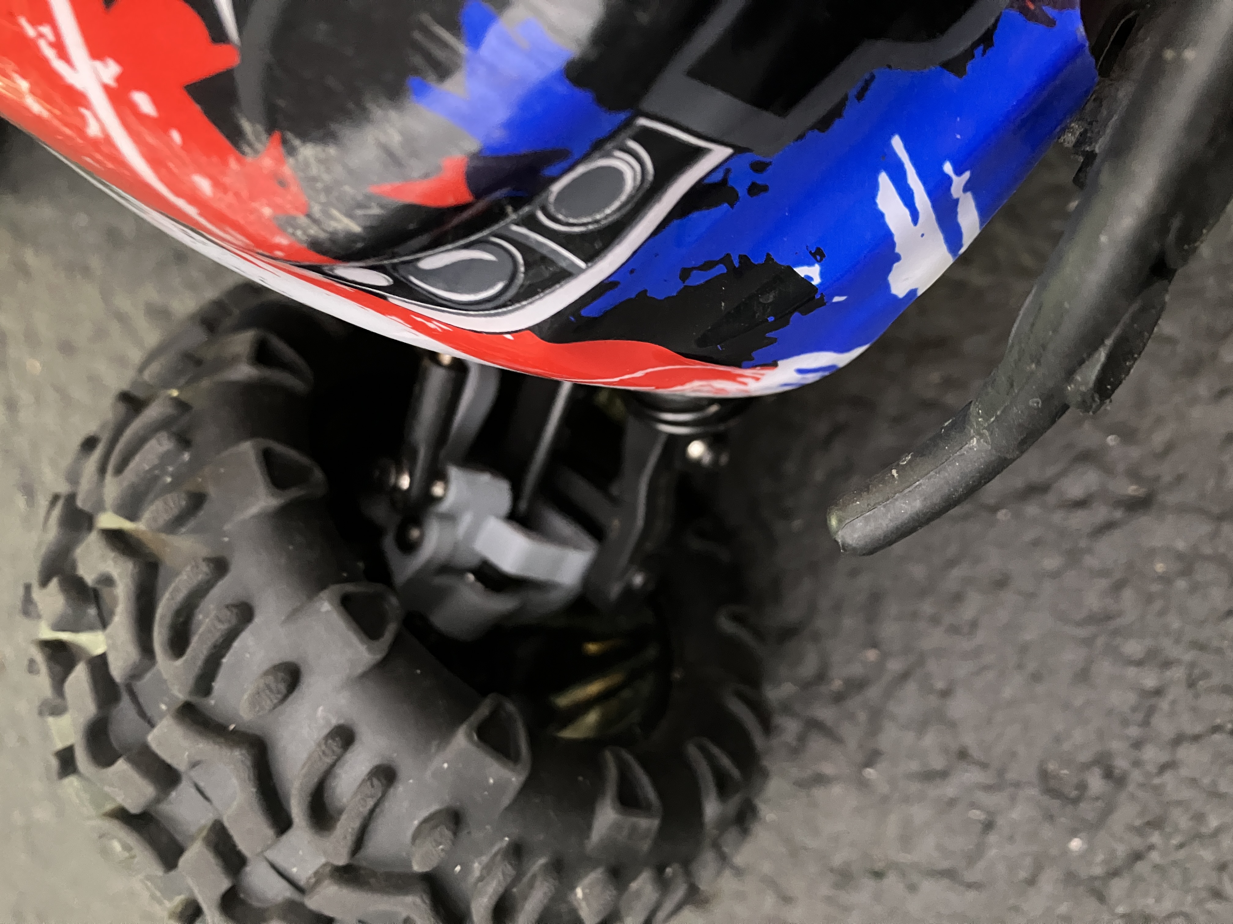 Laegendary Thunder Truck Upright