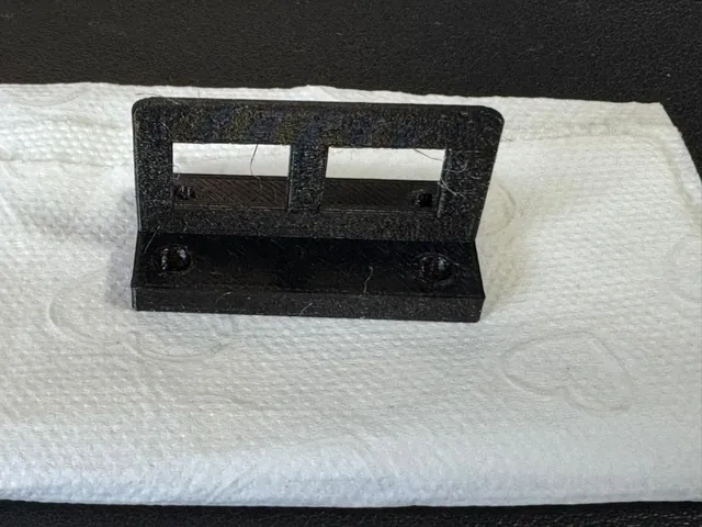 Simple SFP LC coupler holder snapin, 2 units each