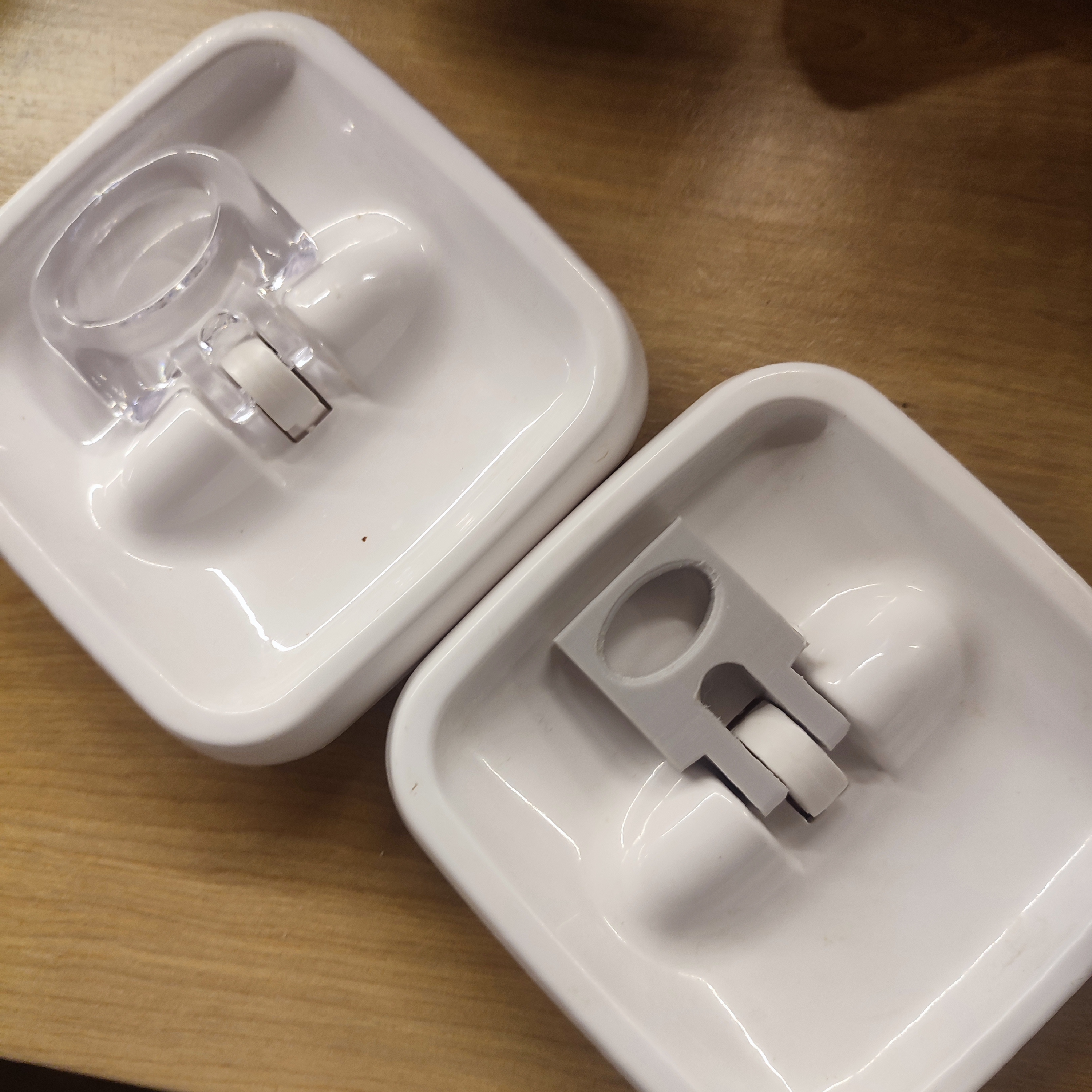 Another Lid-Lock Food Container
