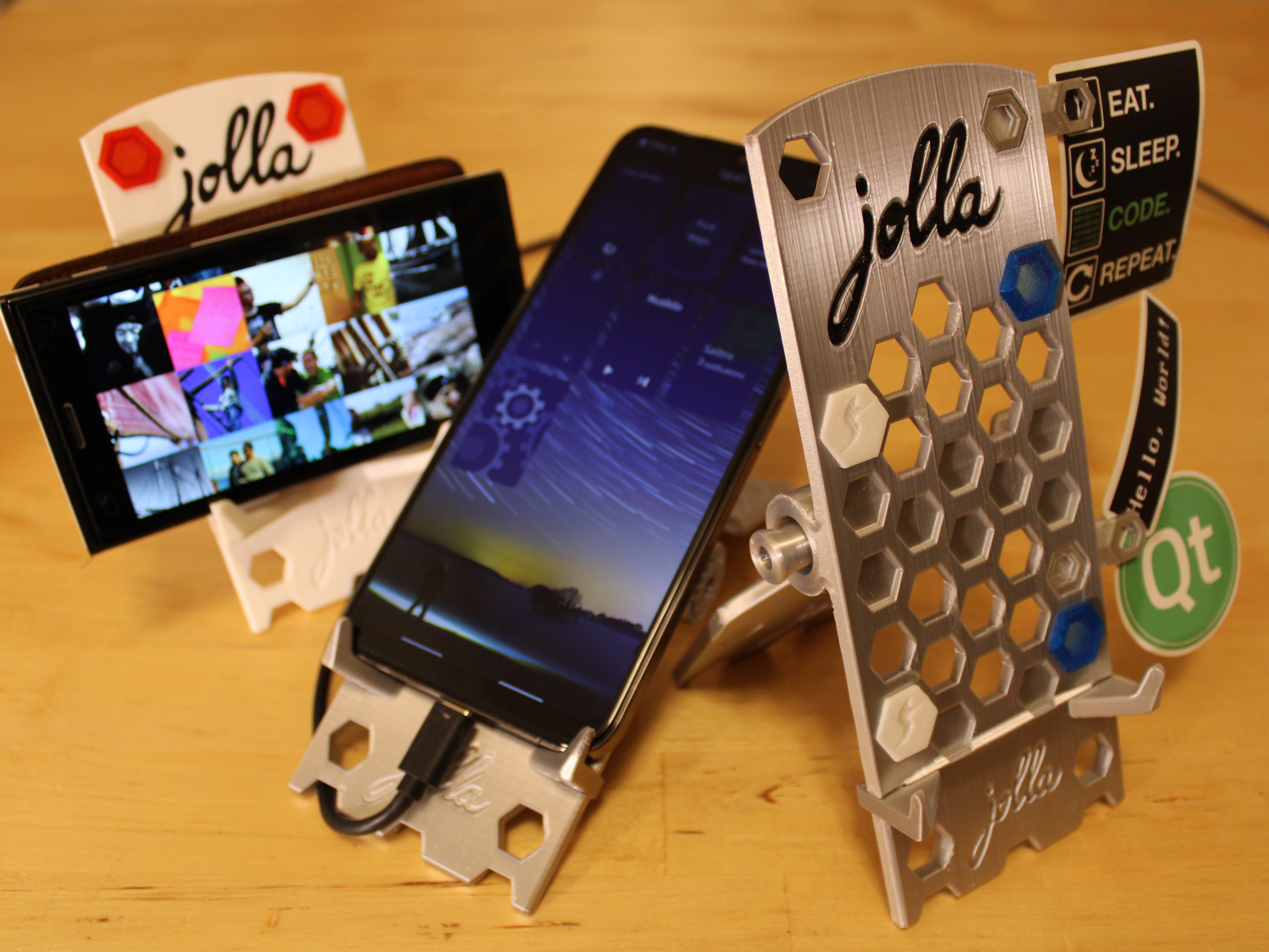 Jolla Phone Holder | Adjustable Presentation Stand