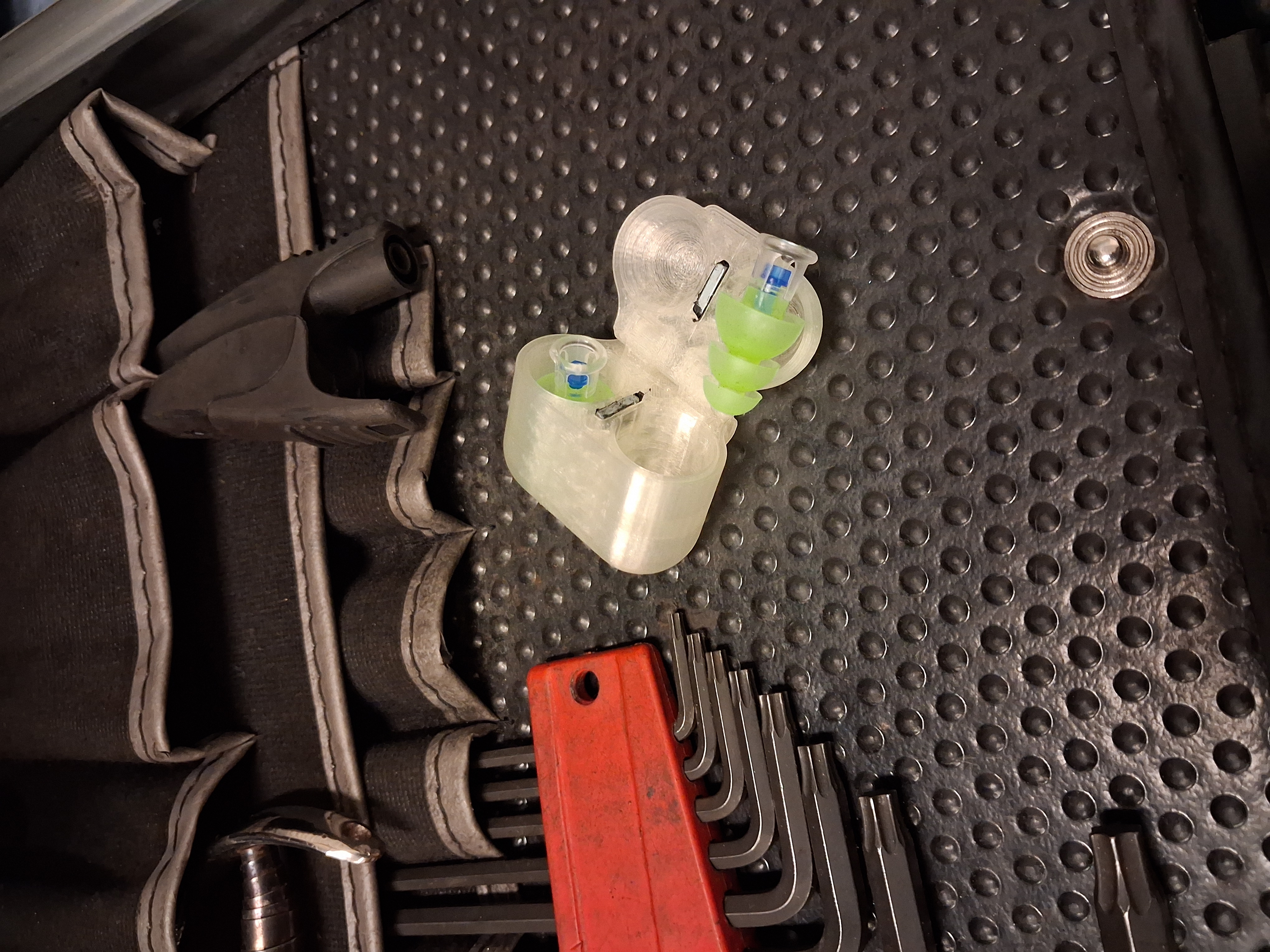 Rugged ear plug case (print-in-place)