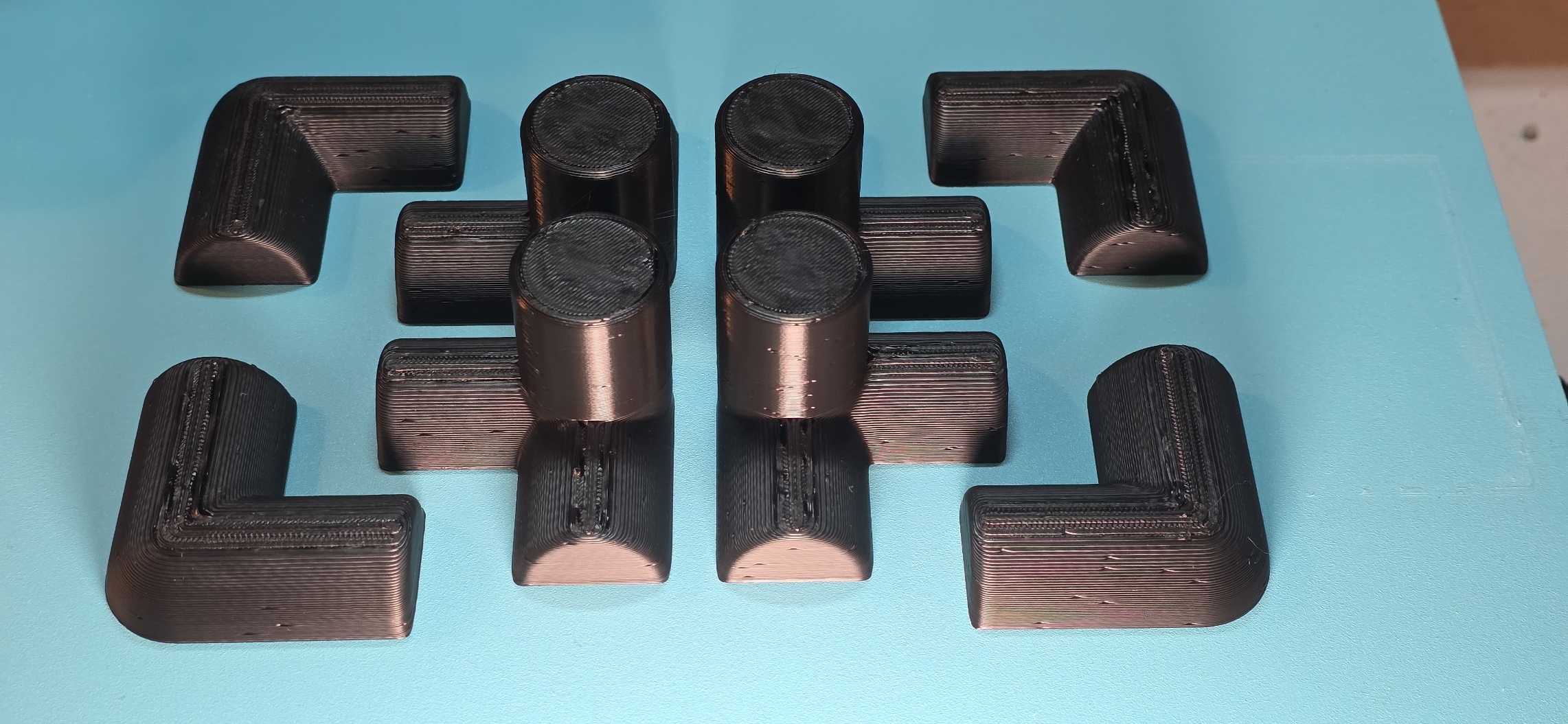 Three-way elbow joints for 1" PVC pipe