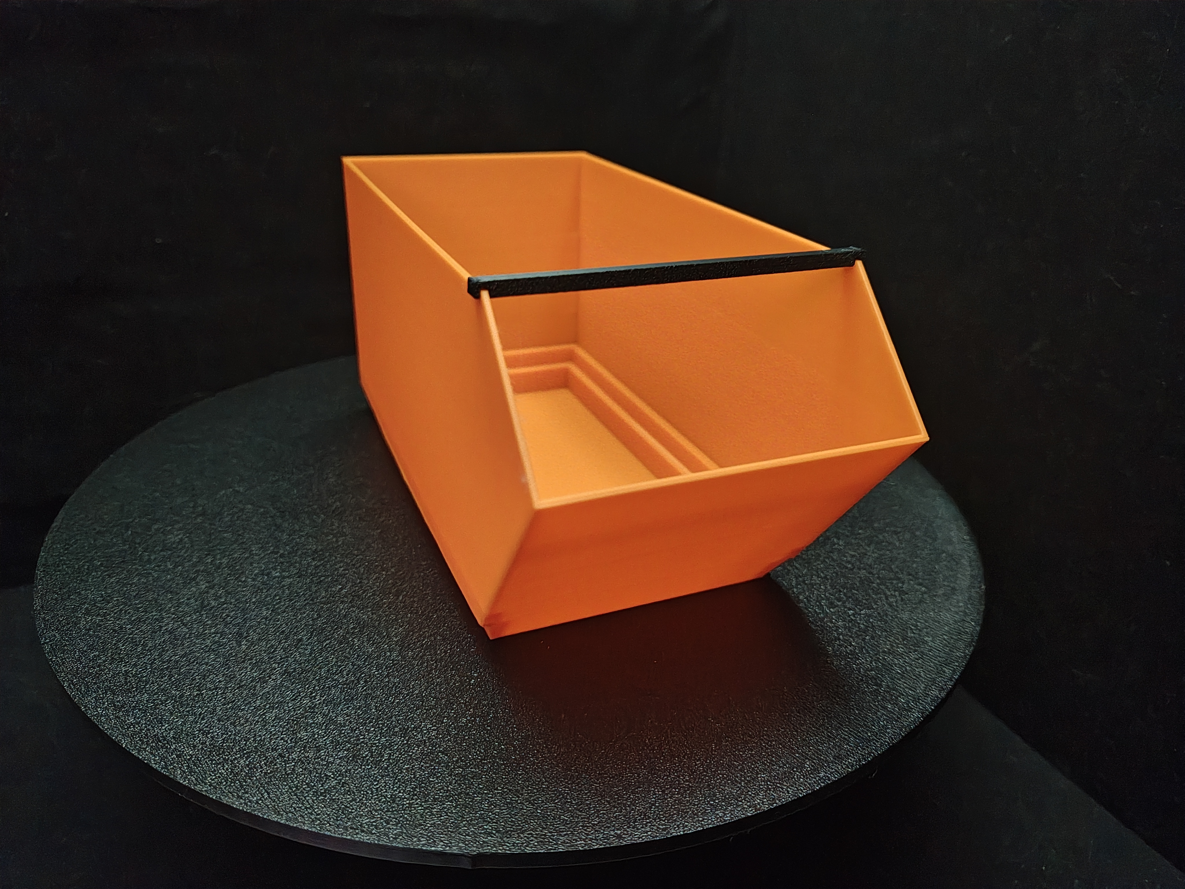 Miniatura 2 do modelo 3D Stackable Workshop Storage Bin With Retaining Bar